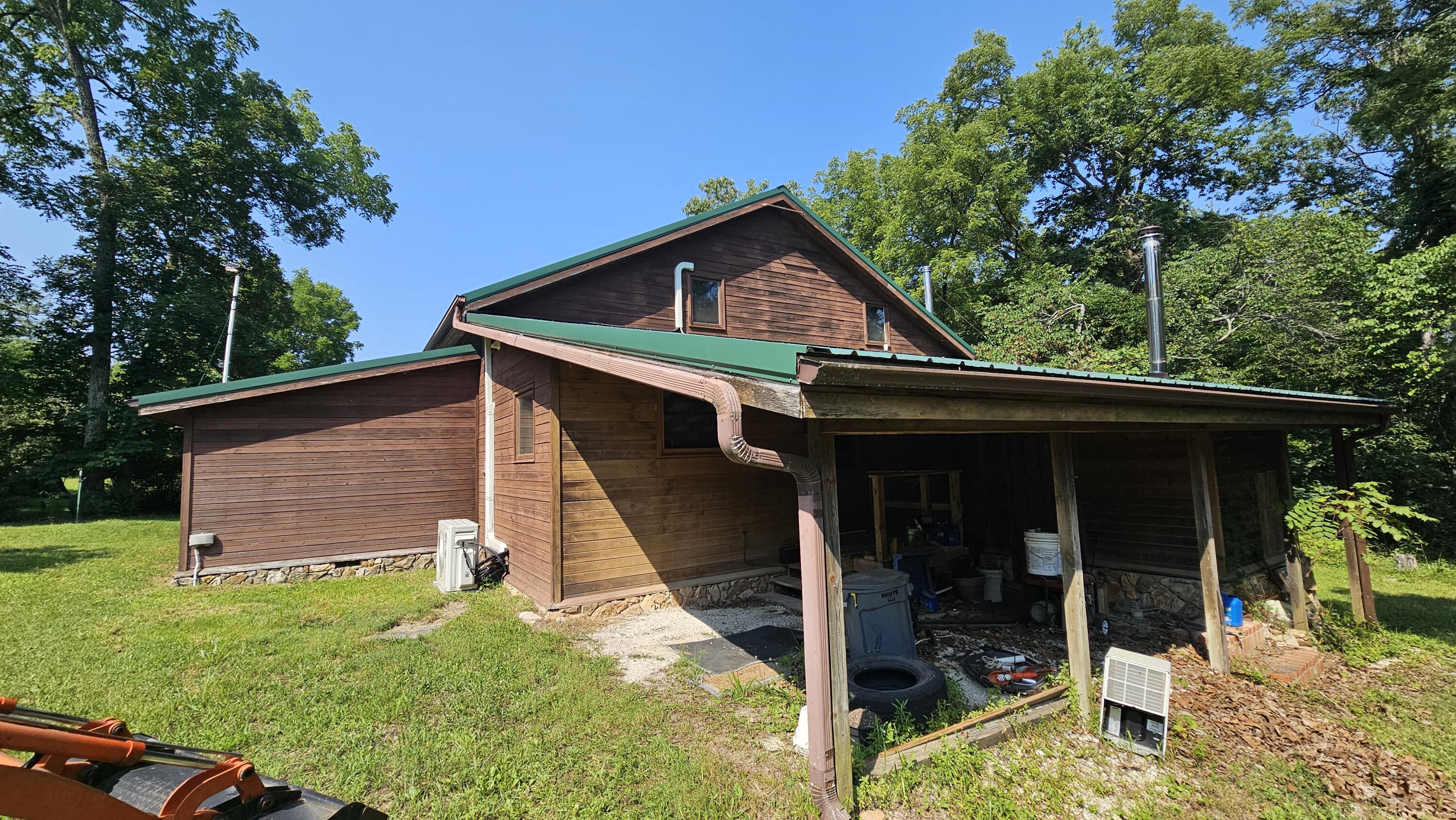 main property photo 31