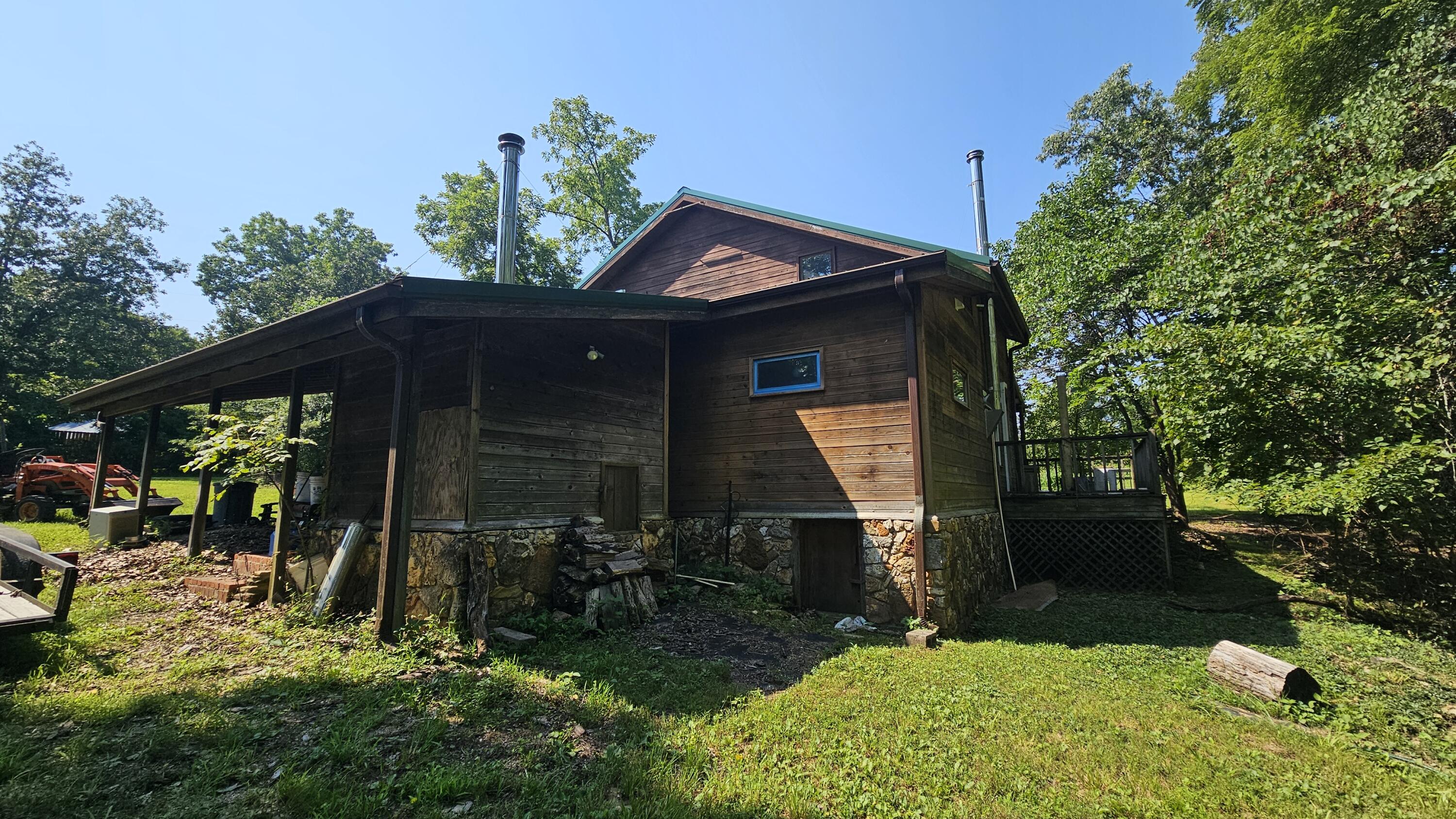 main property photo 32