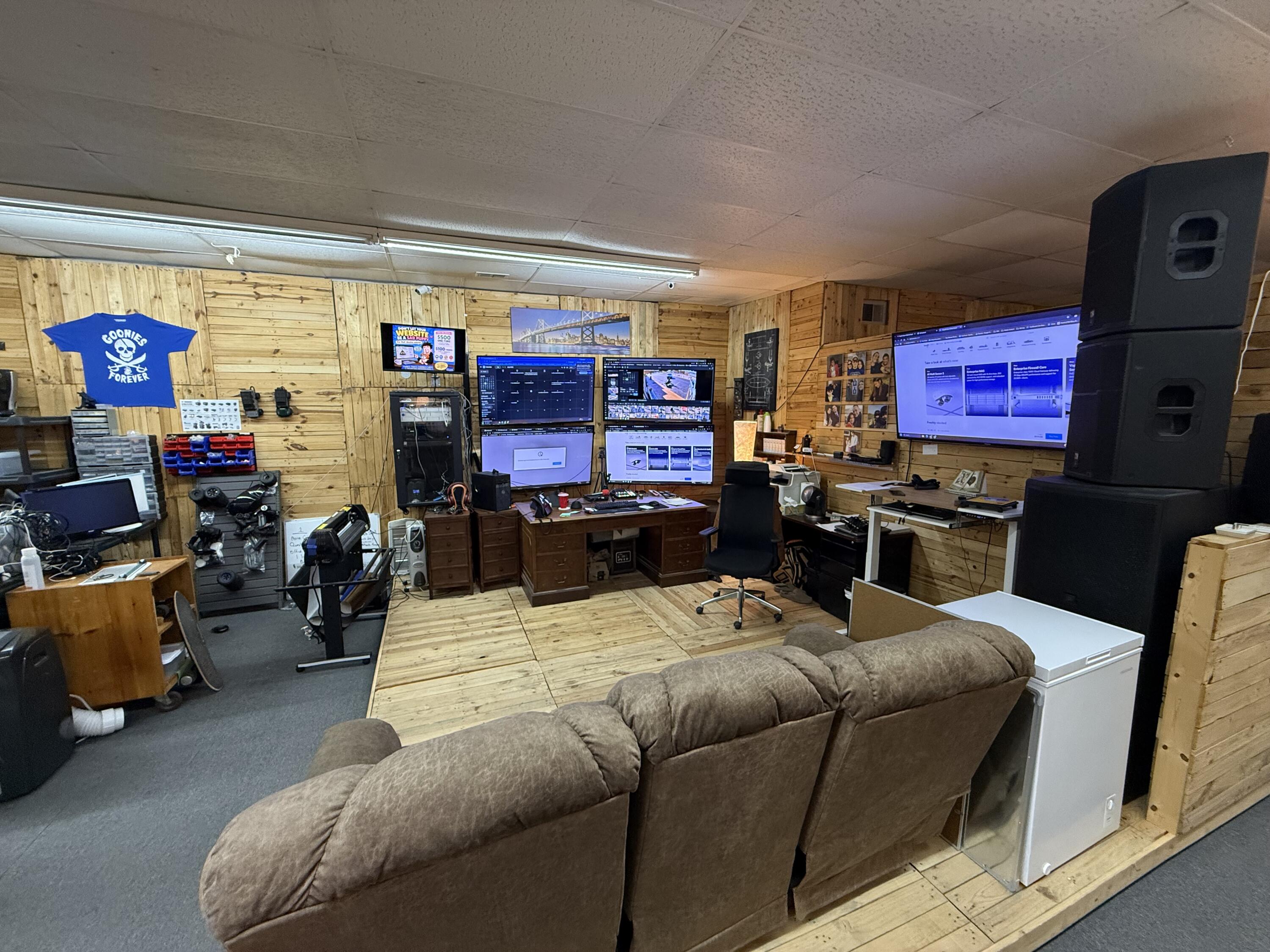 main property photo 5