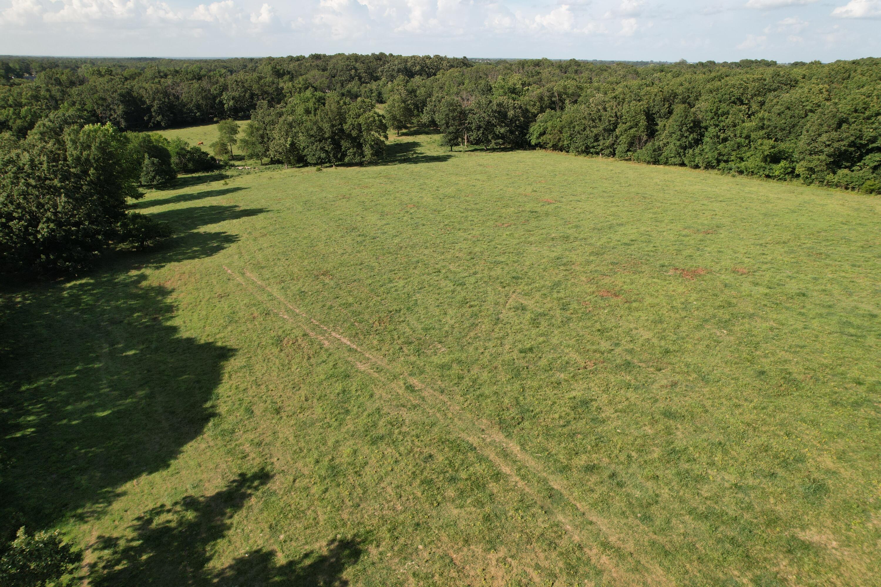 main property photo 31