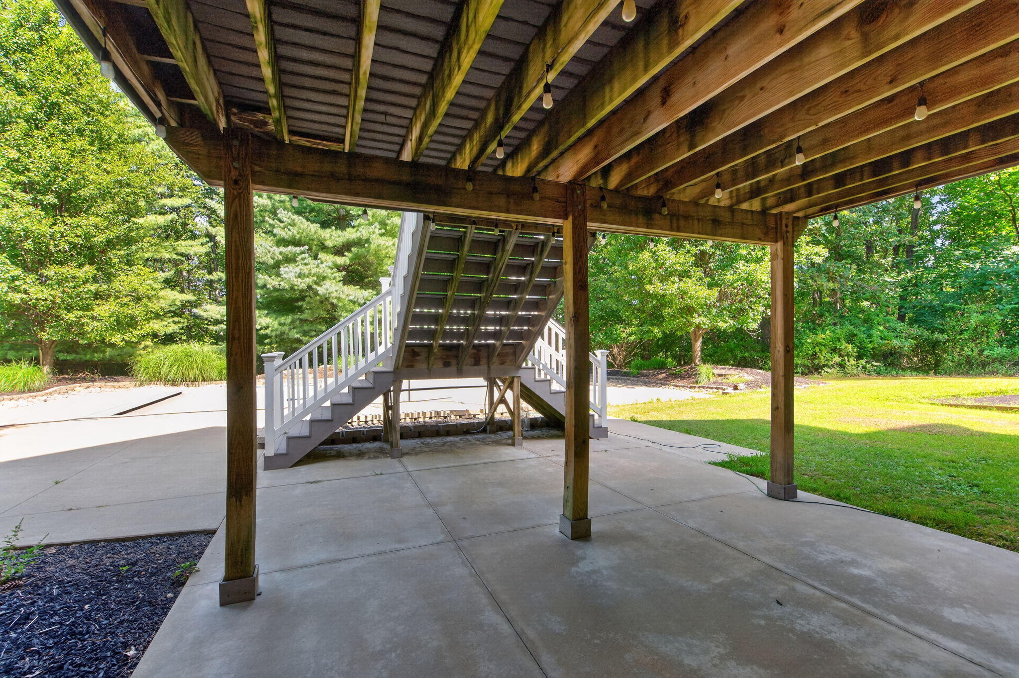 main property photo 68