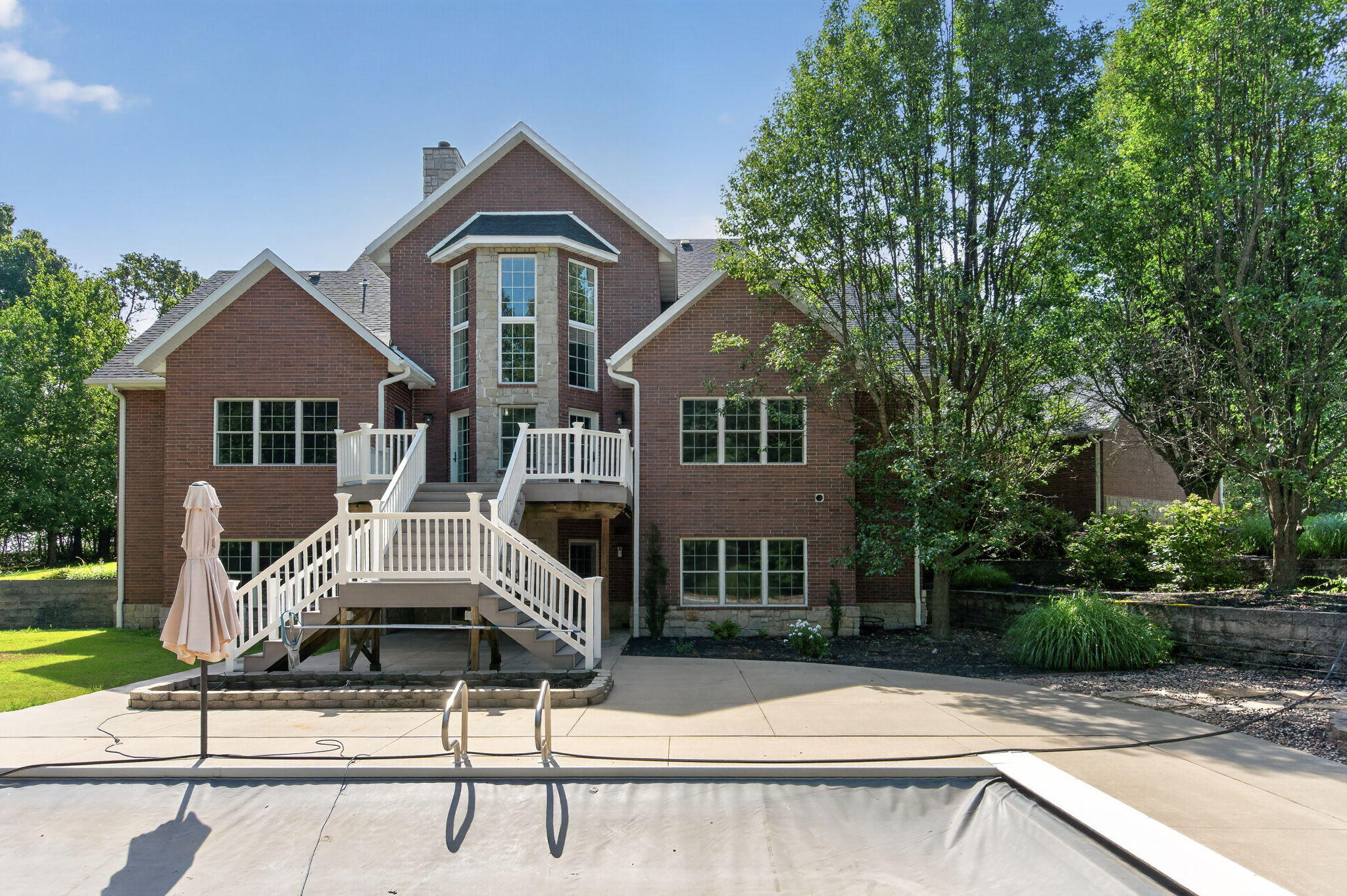 main property photo 71