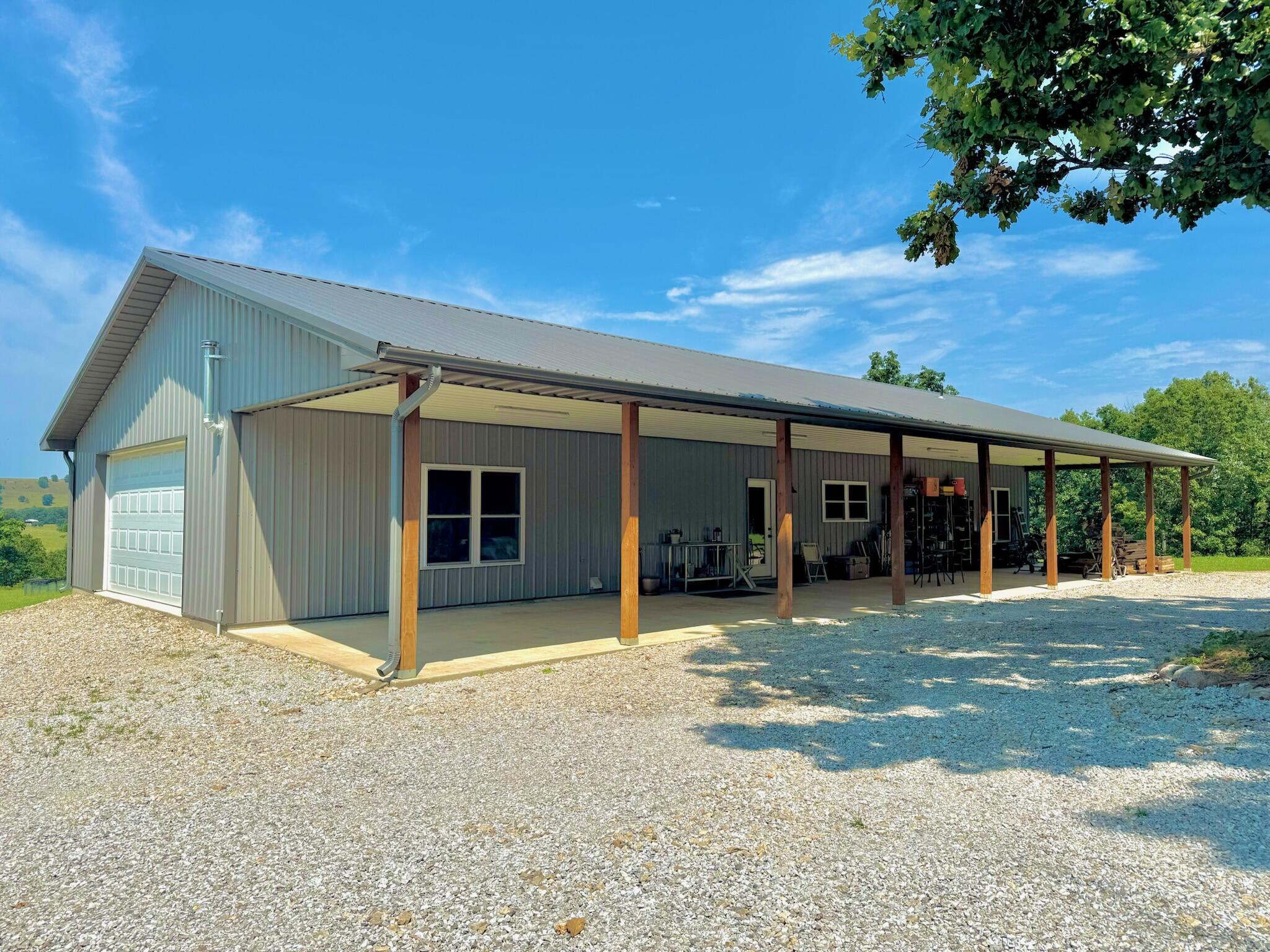 main property photo 35