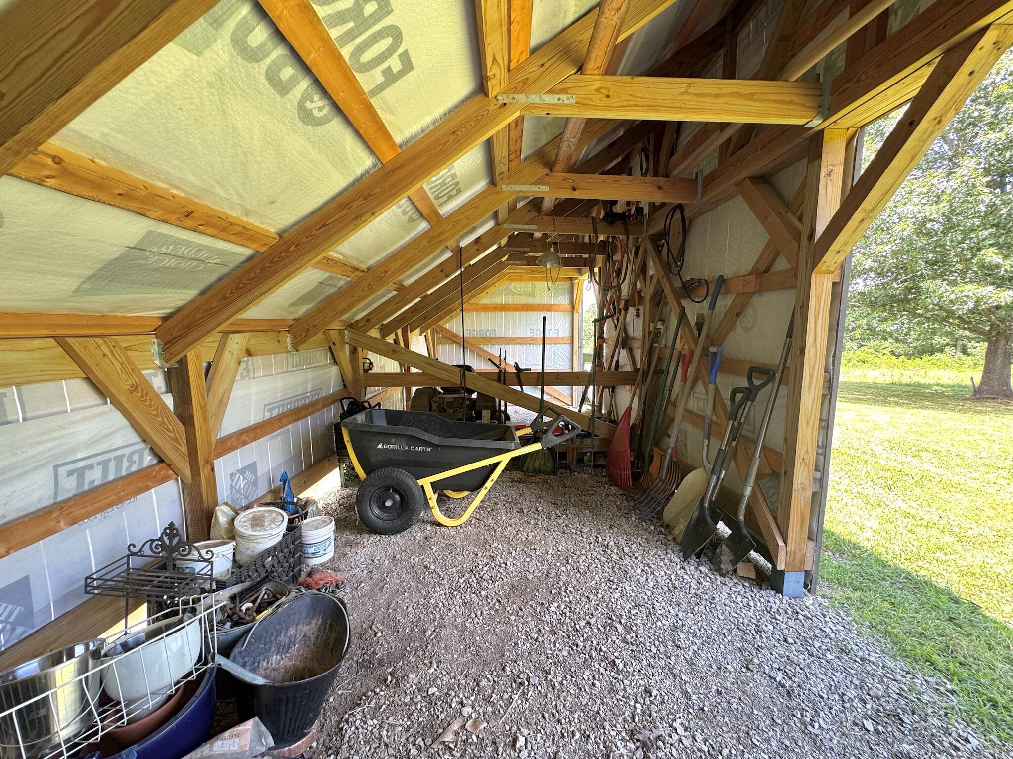 main property photo 44