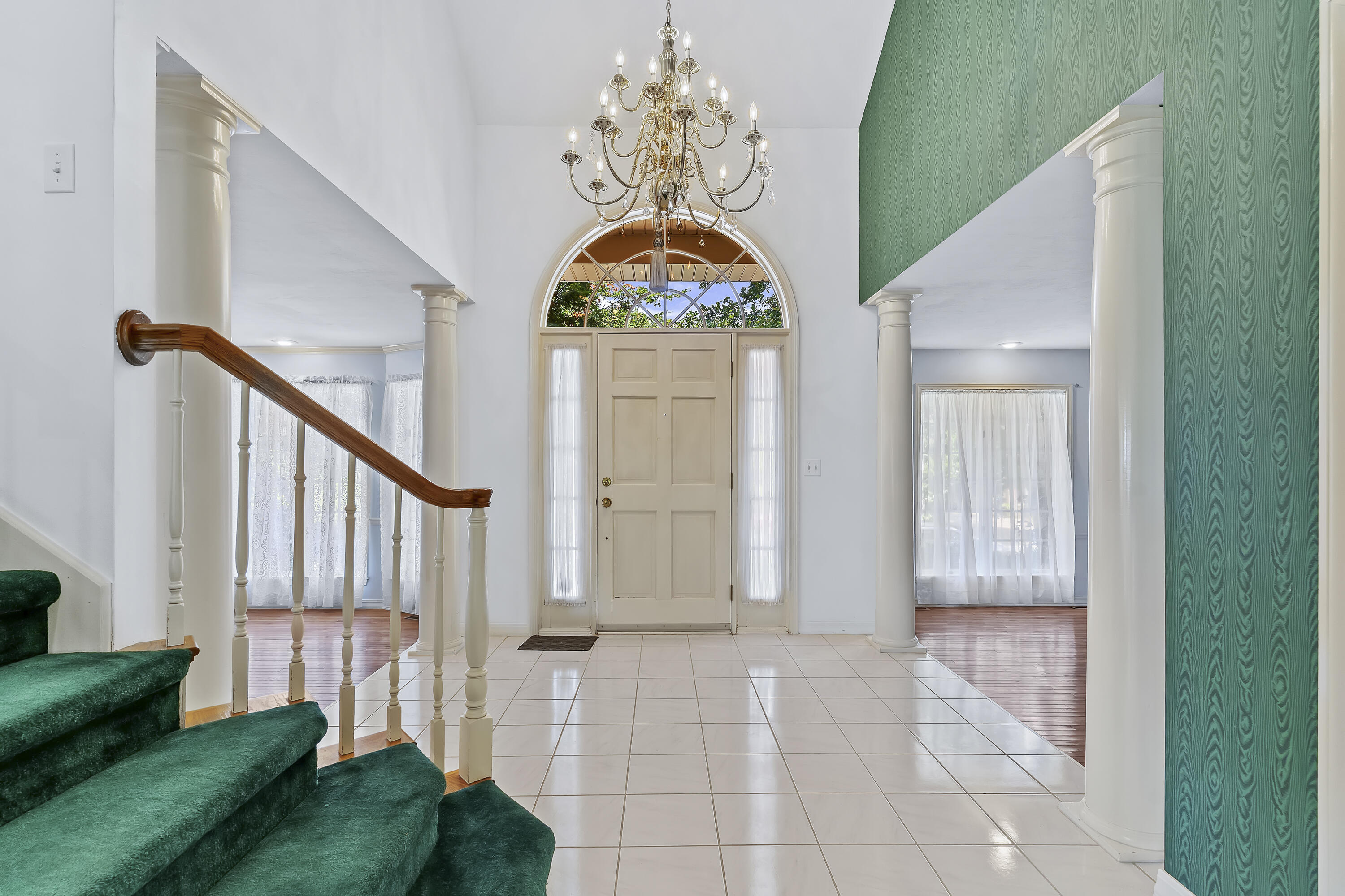 main property photo 6