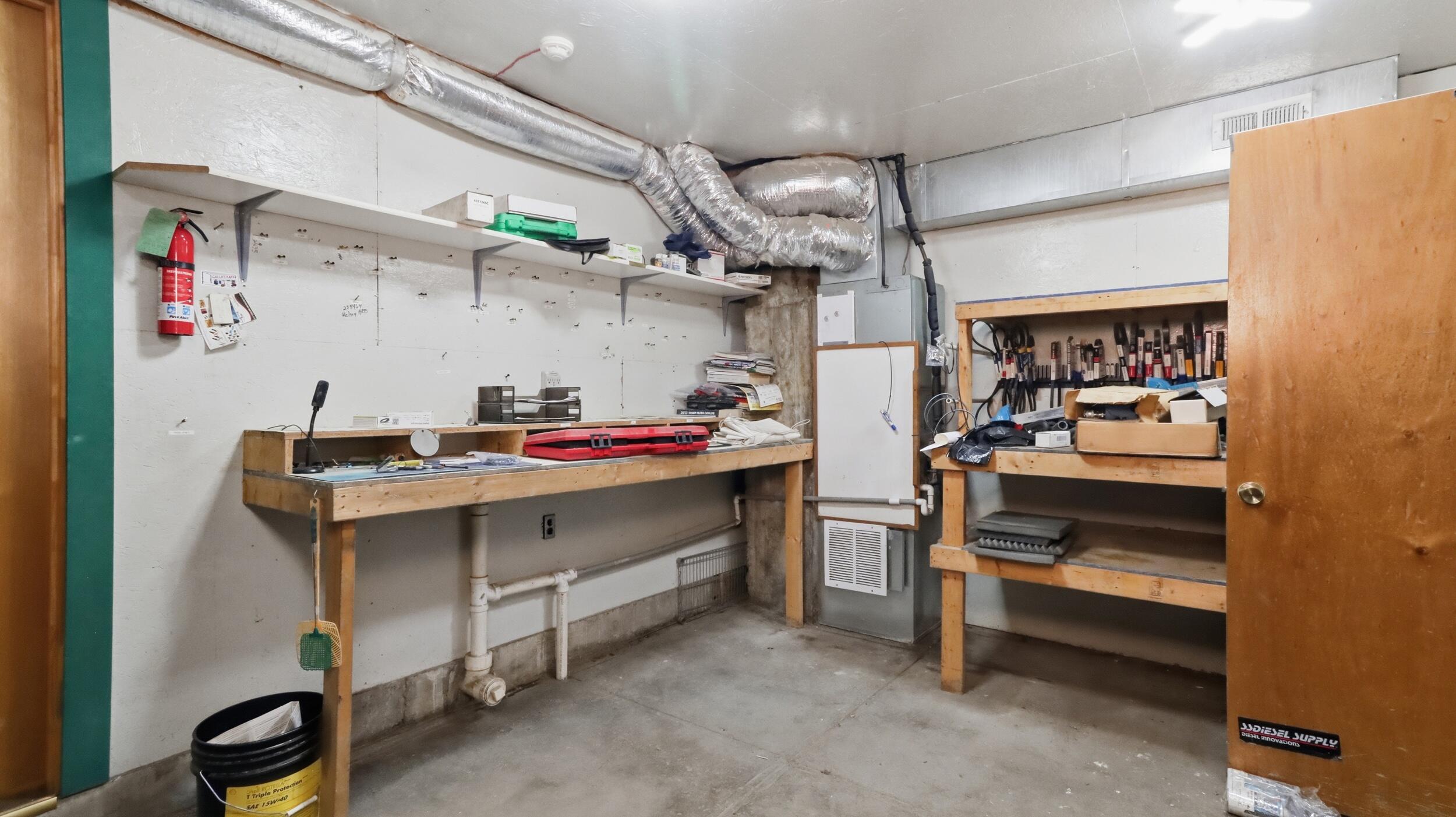 main property photo 20