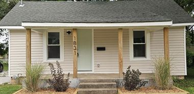 image of property with 2 Bed | 1 Bath | 678 Sqft