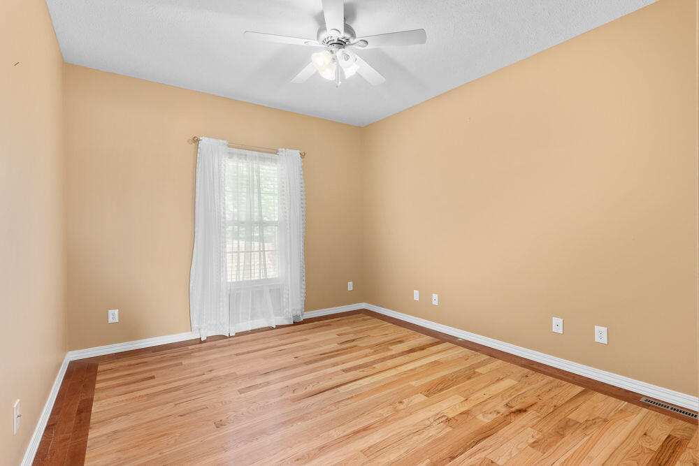 property viewer photo 14