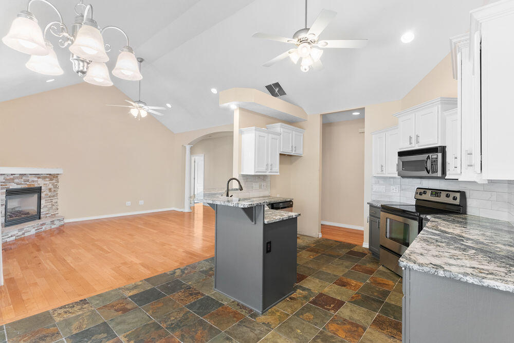 property viewer photo 9