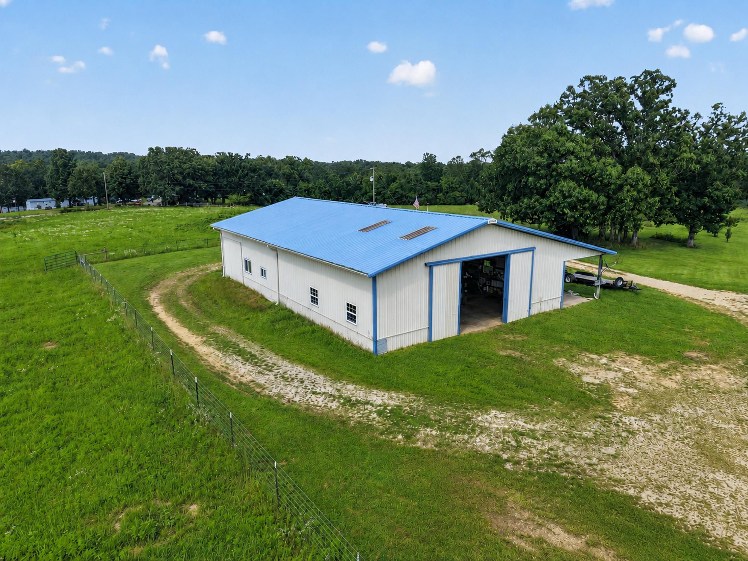 main property photo 26