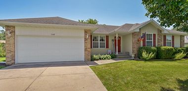 image of property with 3 Bed | 2 Bath | 1,300 Sqft