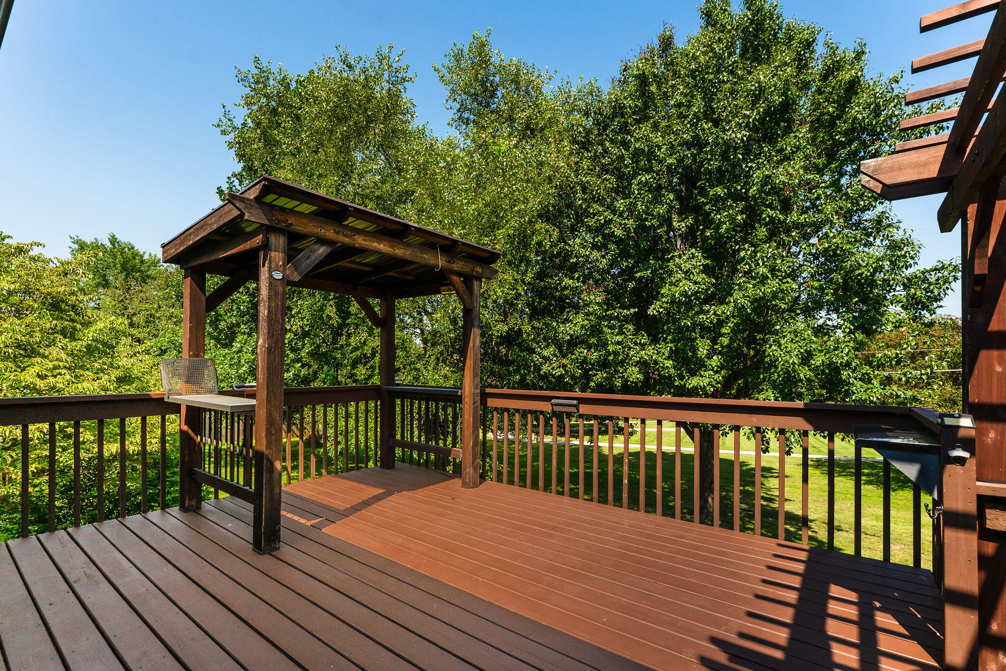 main property photo 53