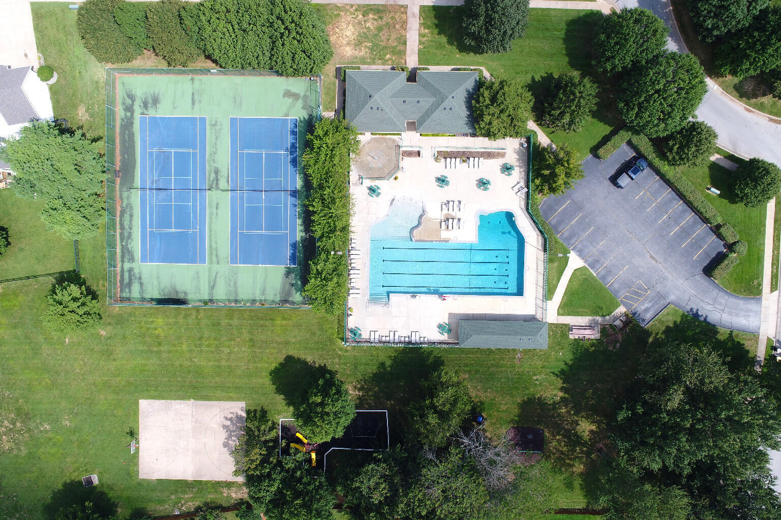 main property photo 60