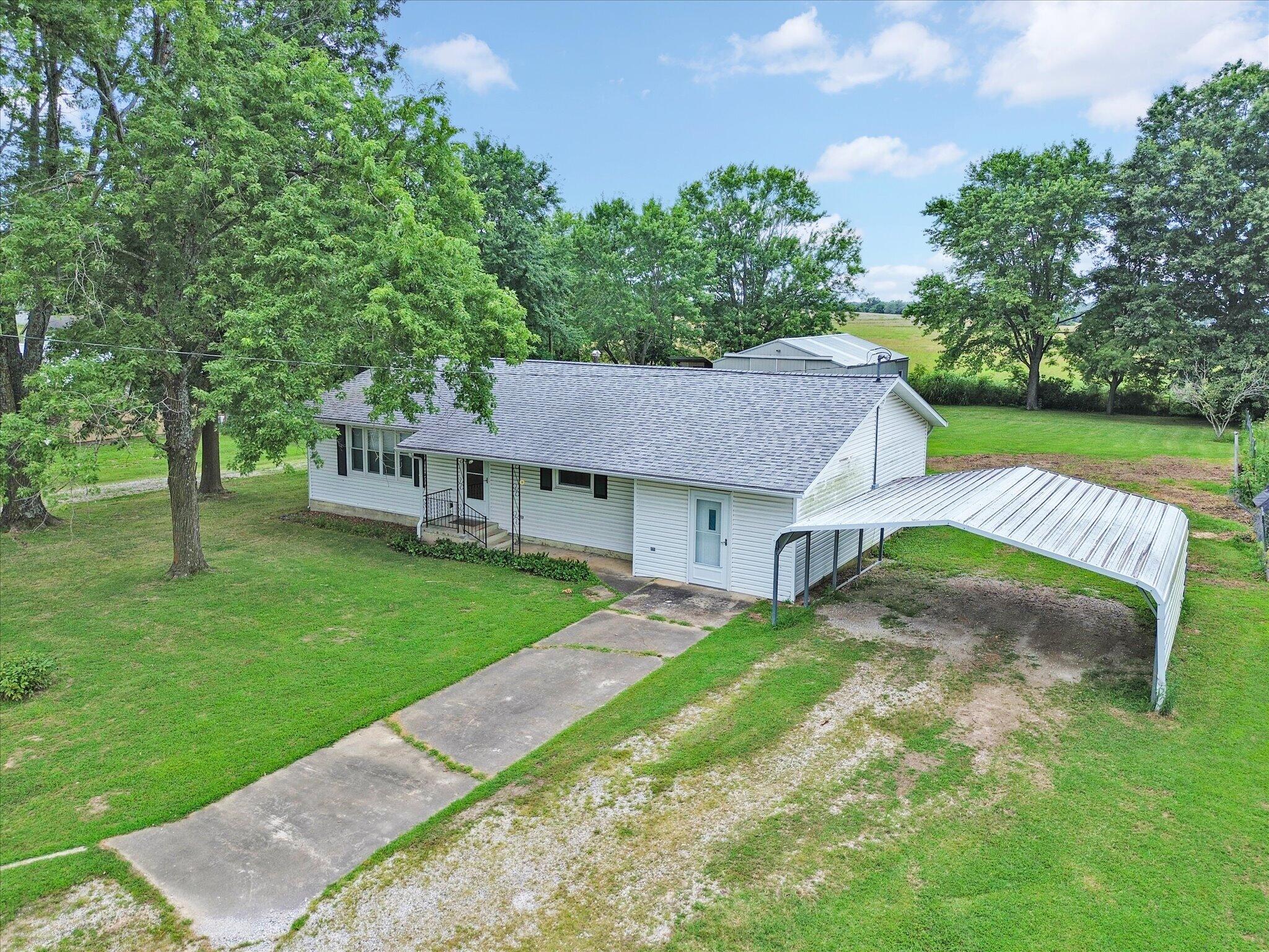 main property photo 31