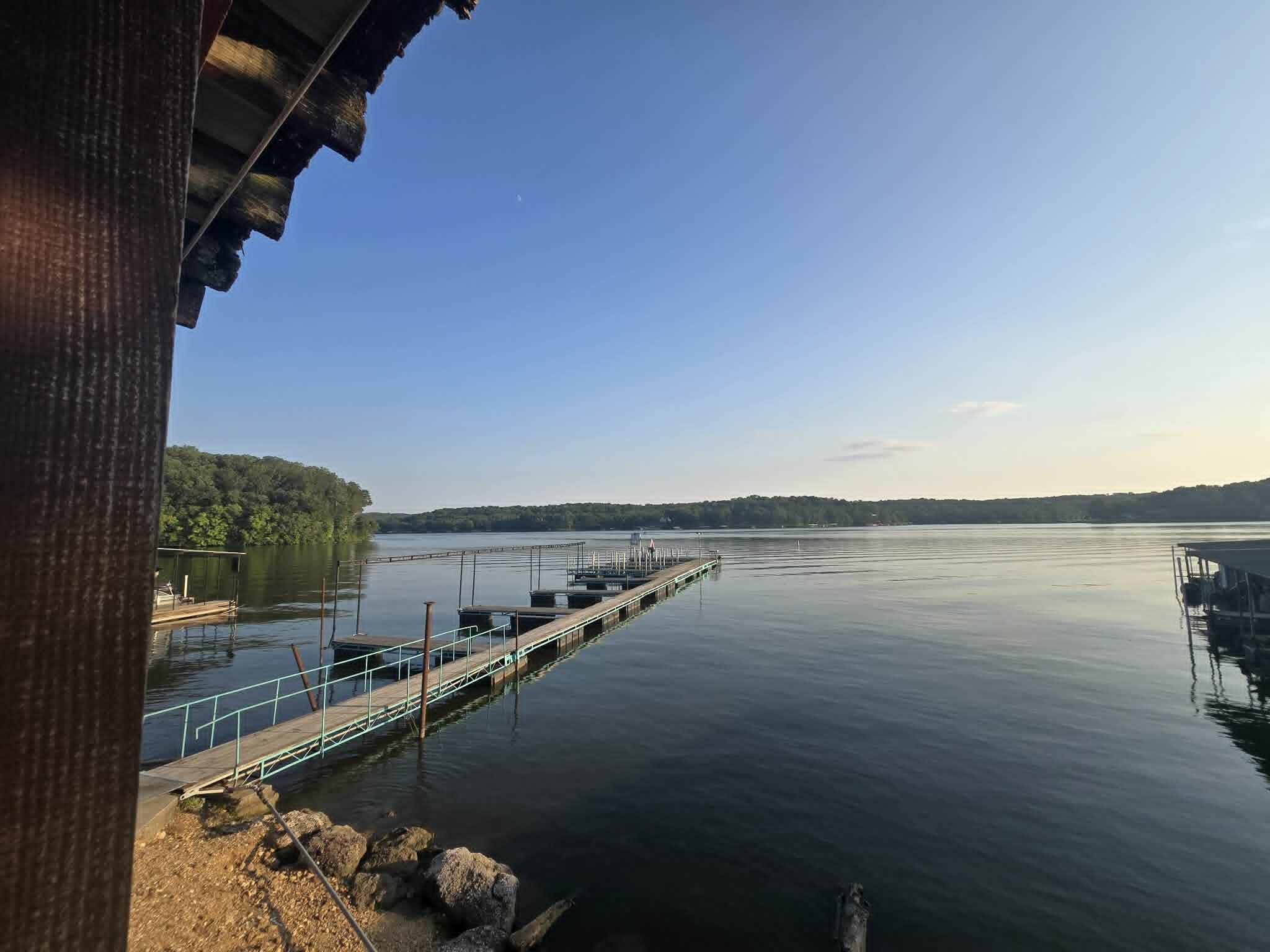 main property photo 17