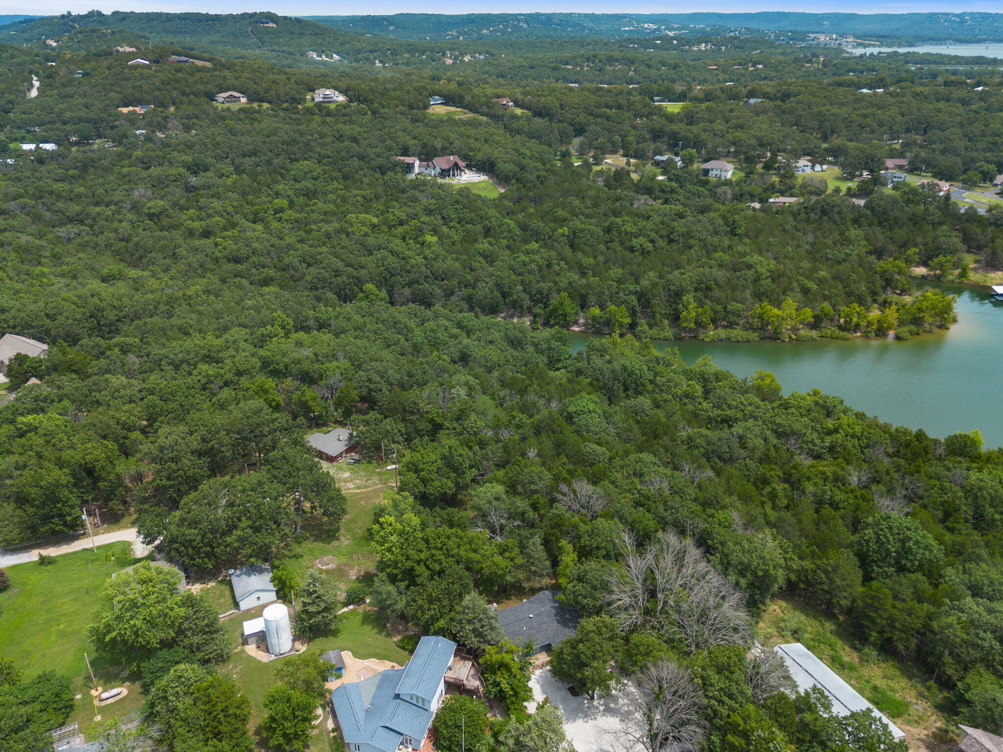 main property photo 41