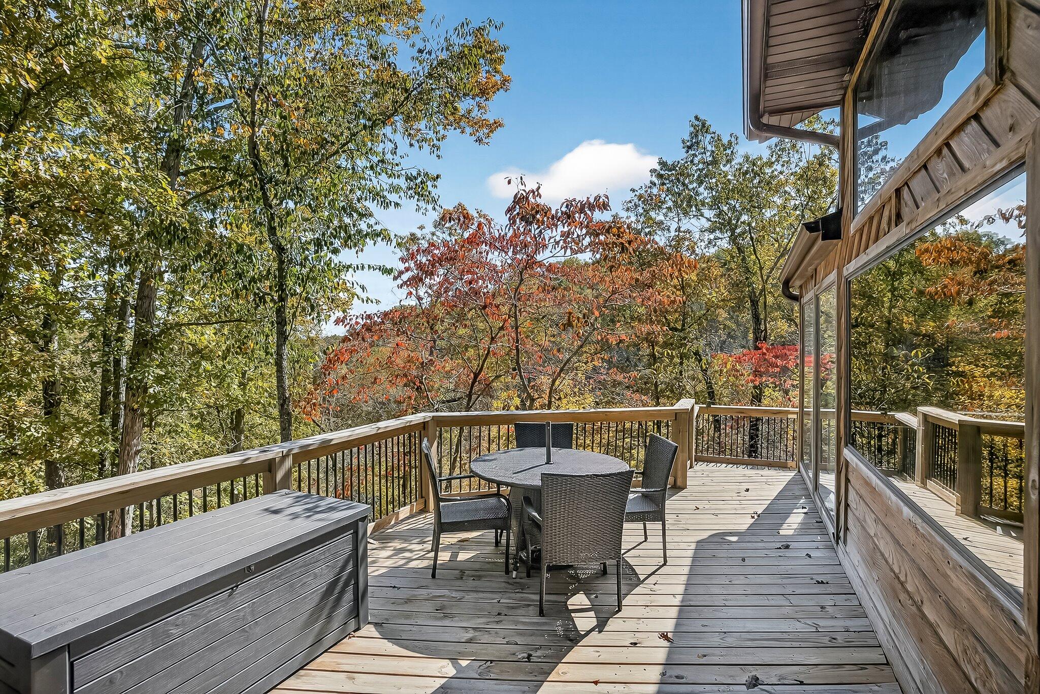 main property photo 40
