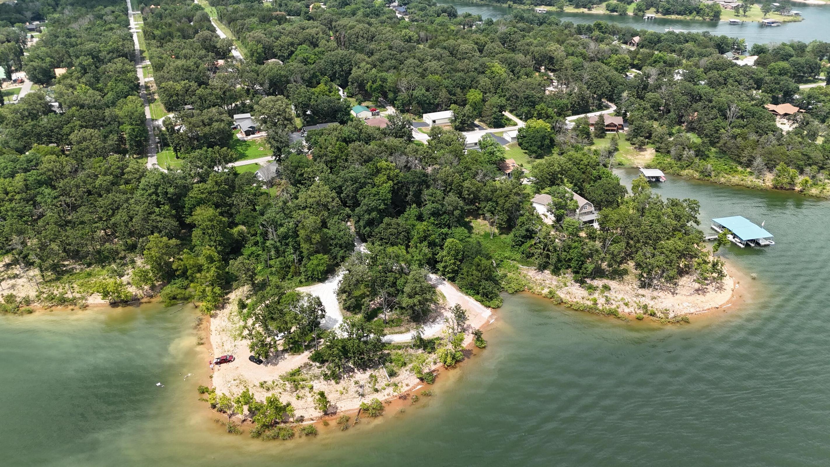 main property photo 12