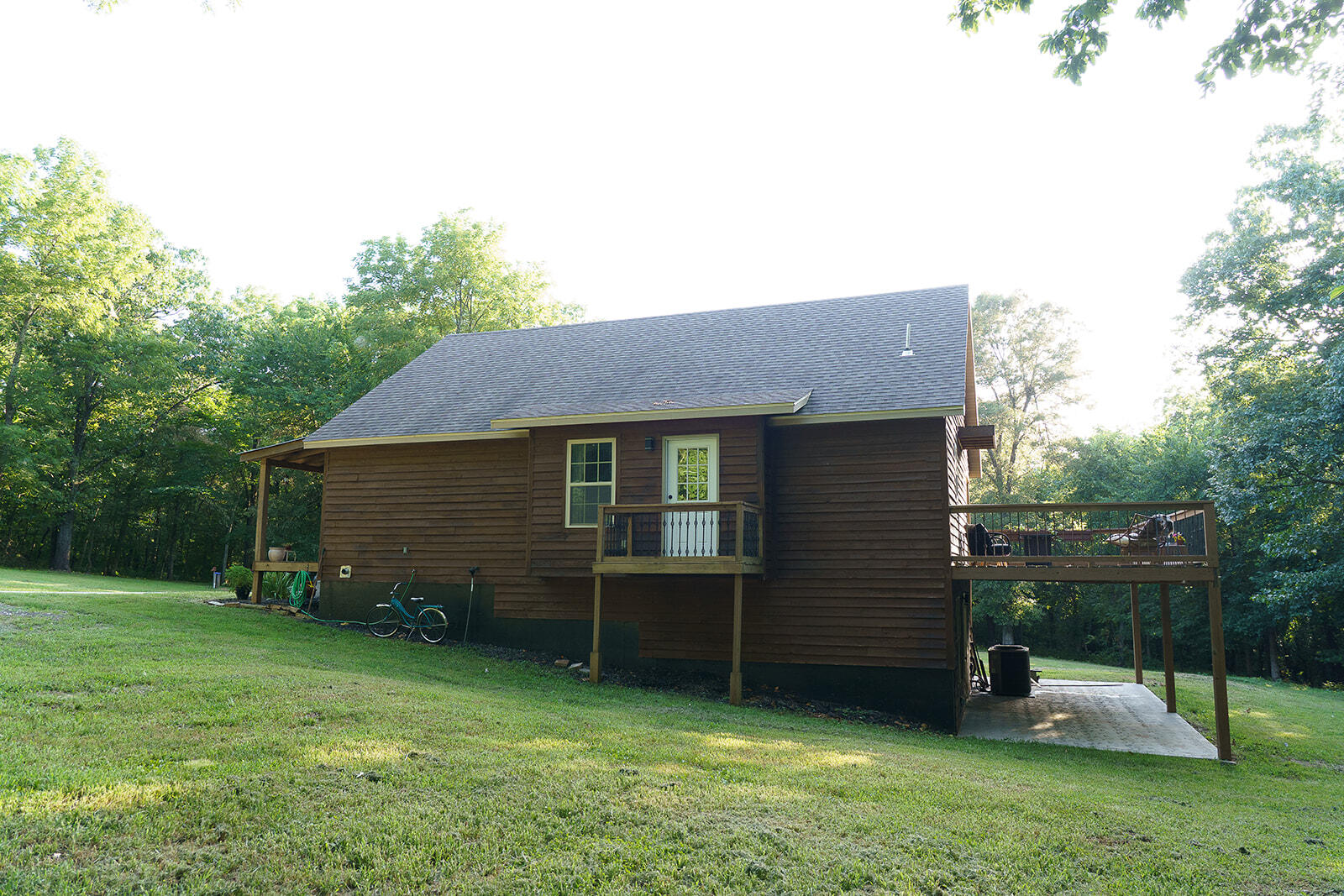 main property photo 34