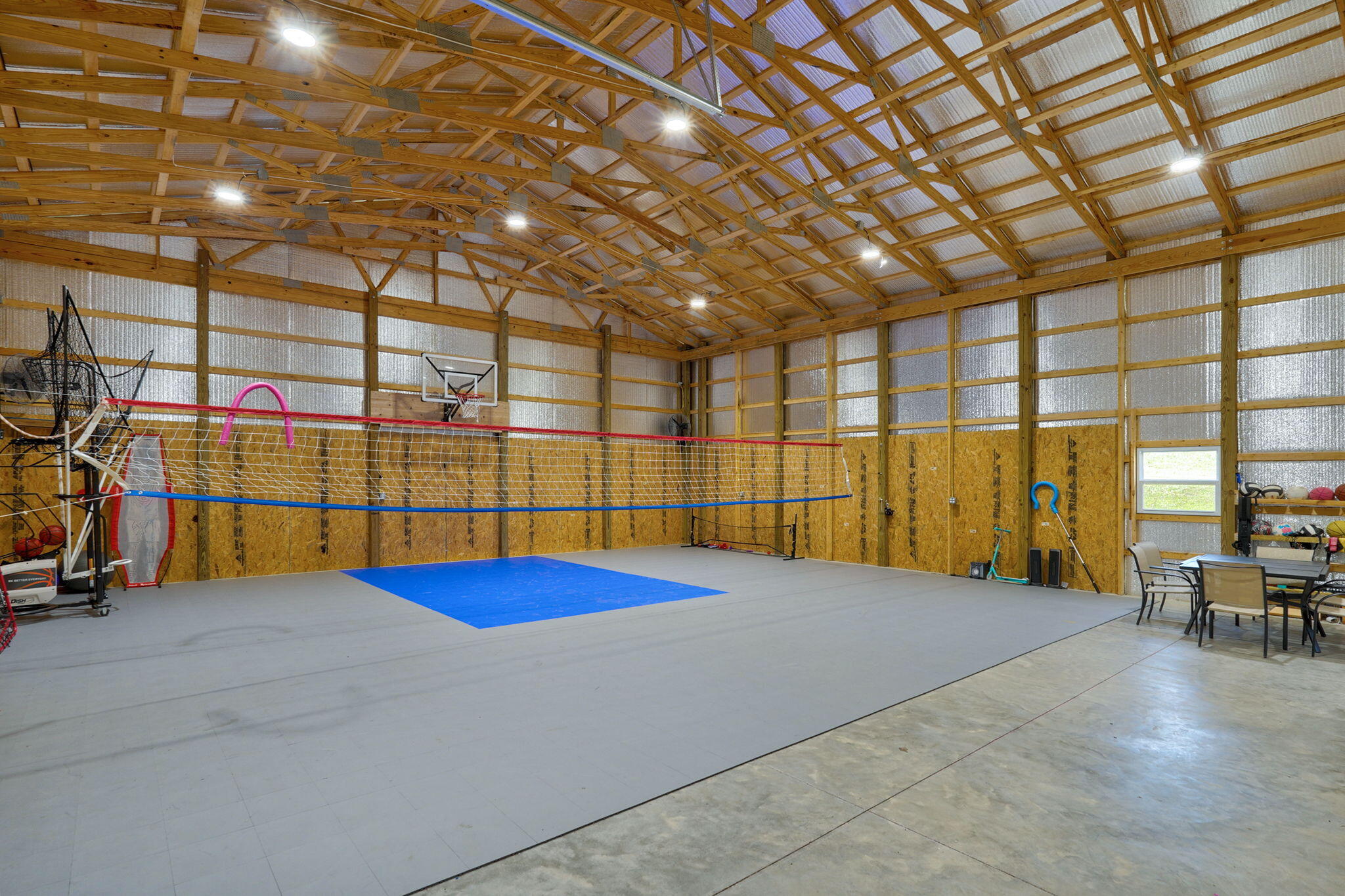 main property photo 37