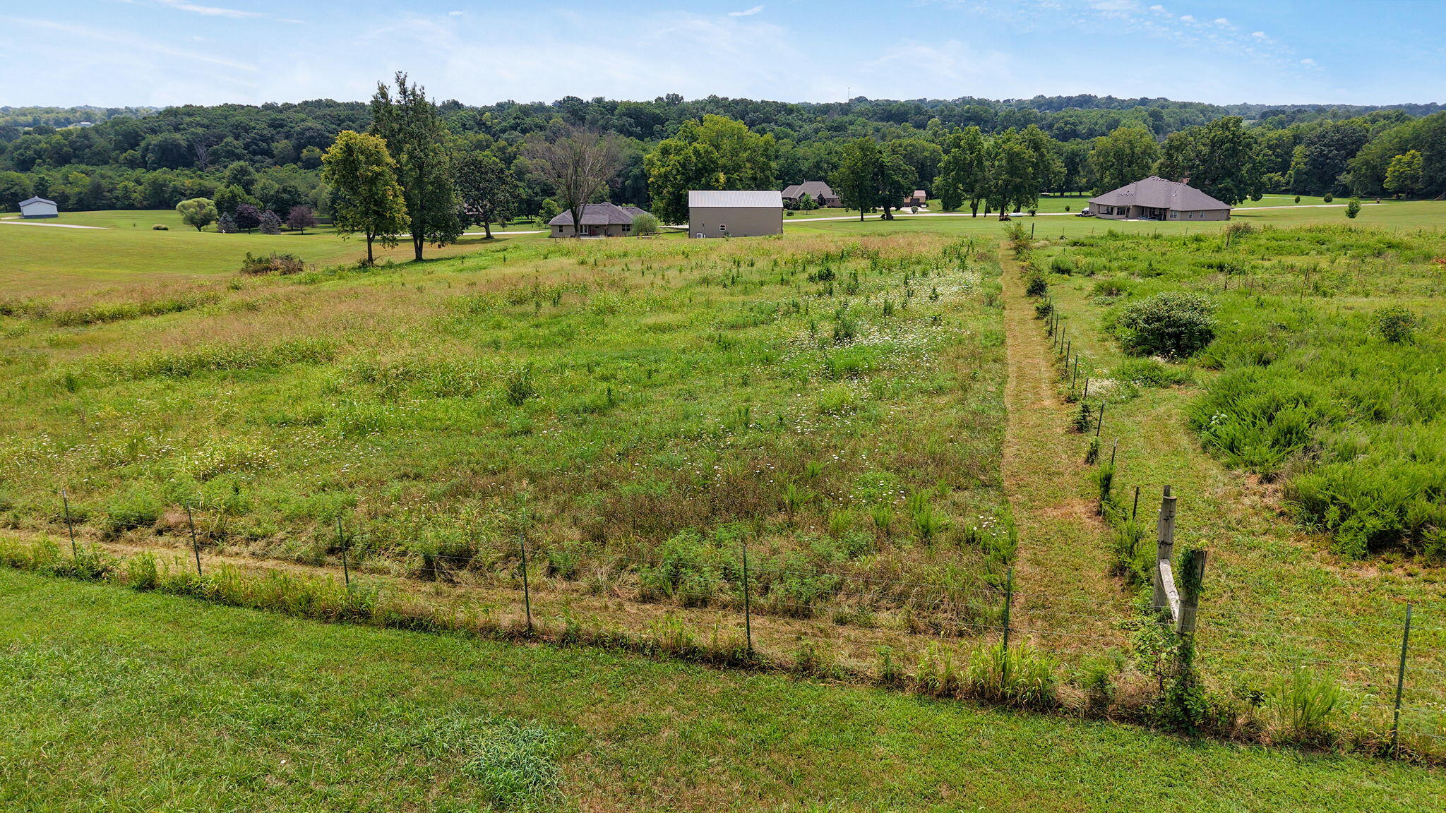 main property photo 44