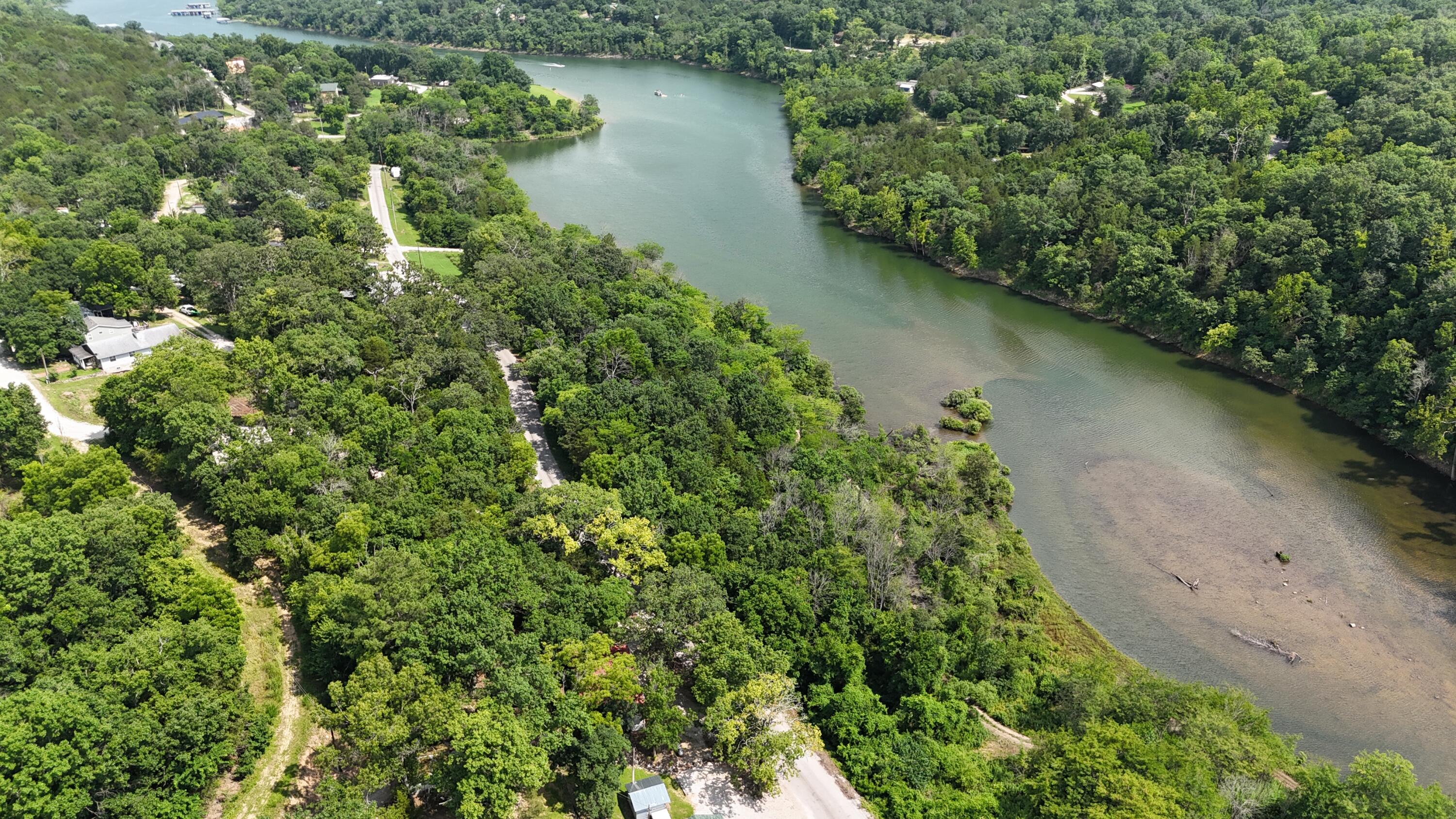 main property photo 17