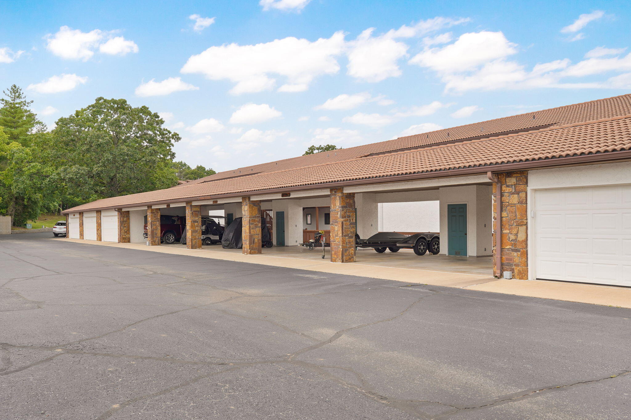main property photo 43