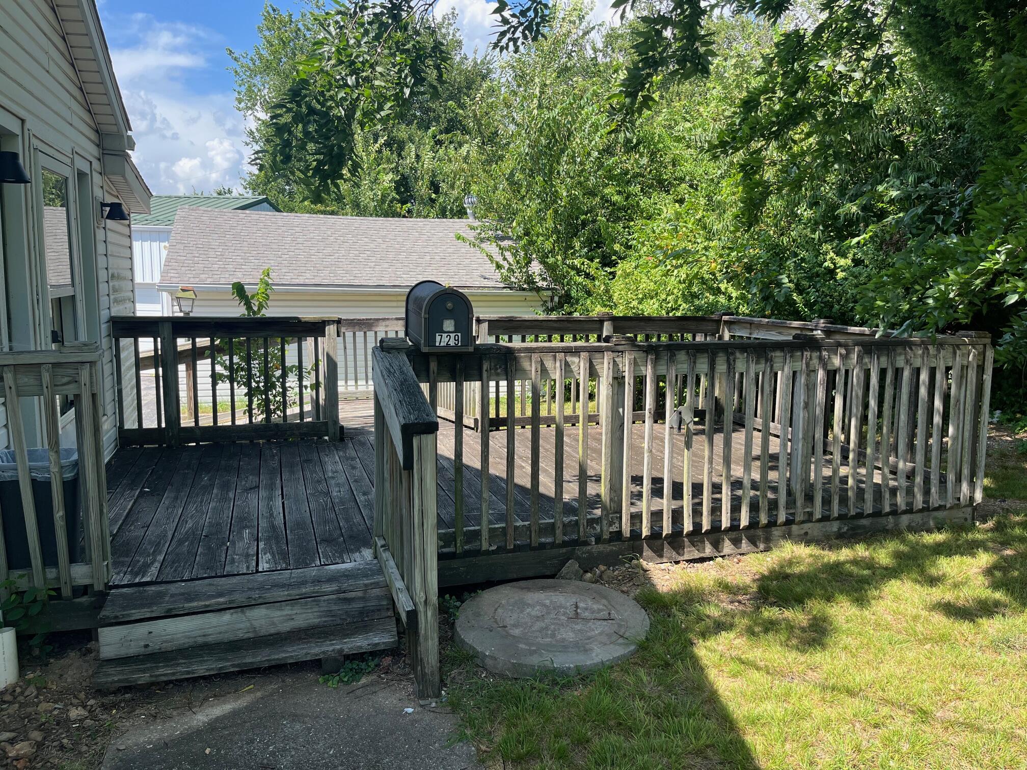 main property photo 28