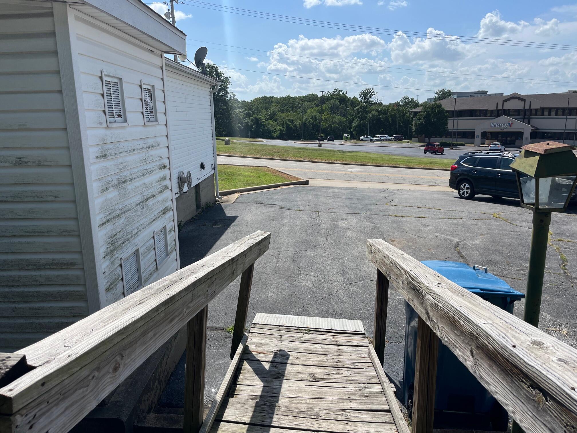 main property photo 35