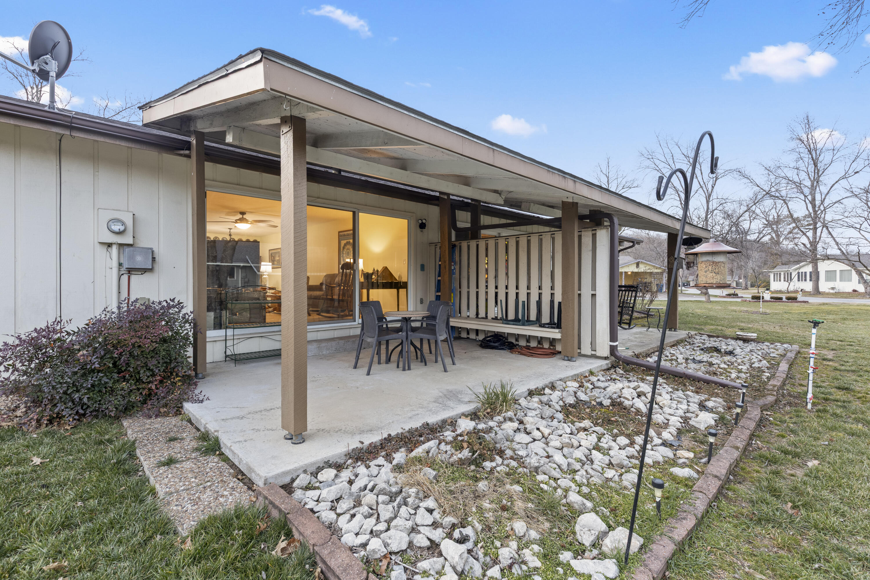 main property photo 25