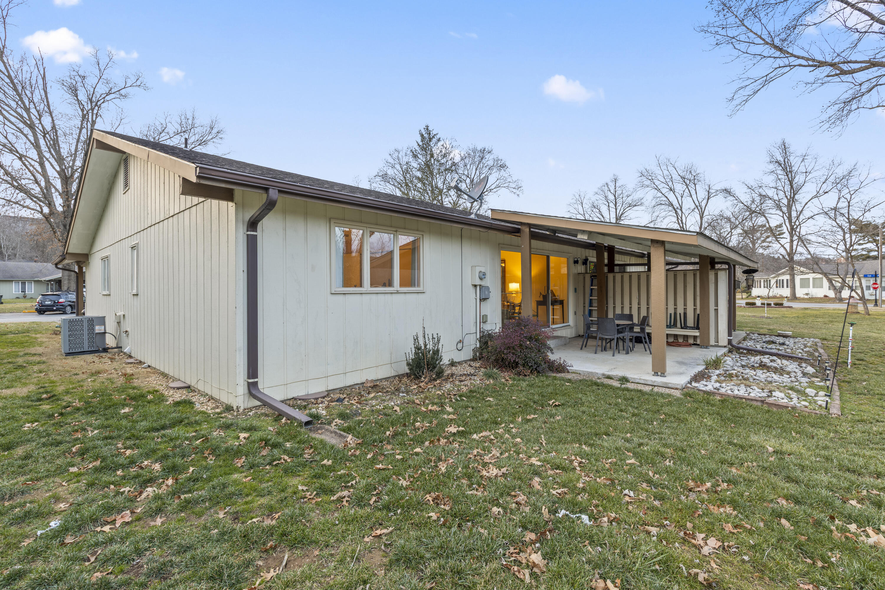 main property photo 31