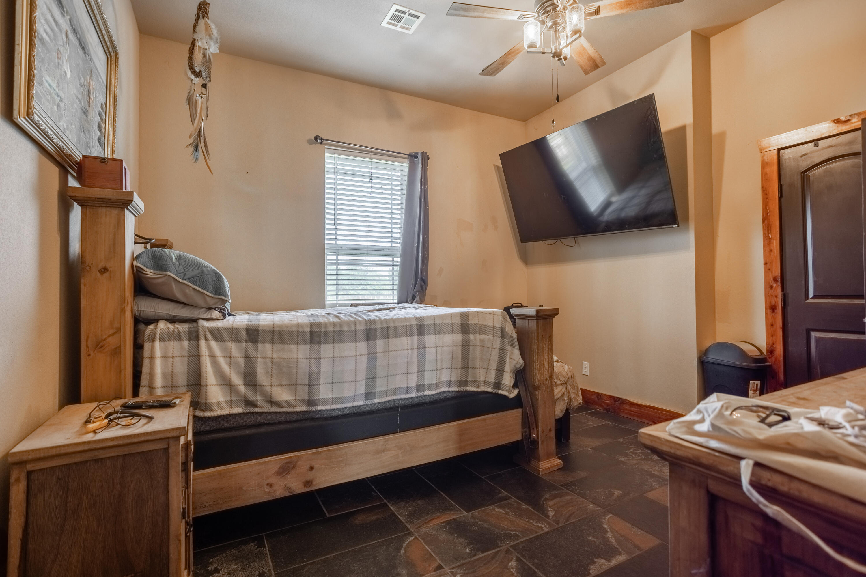 main property photo 101
