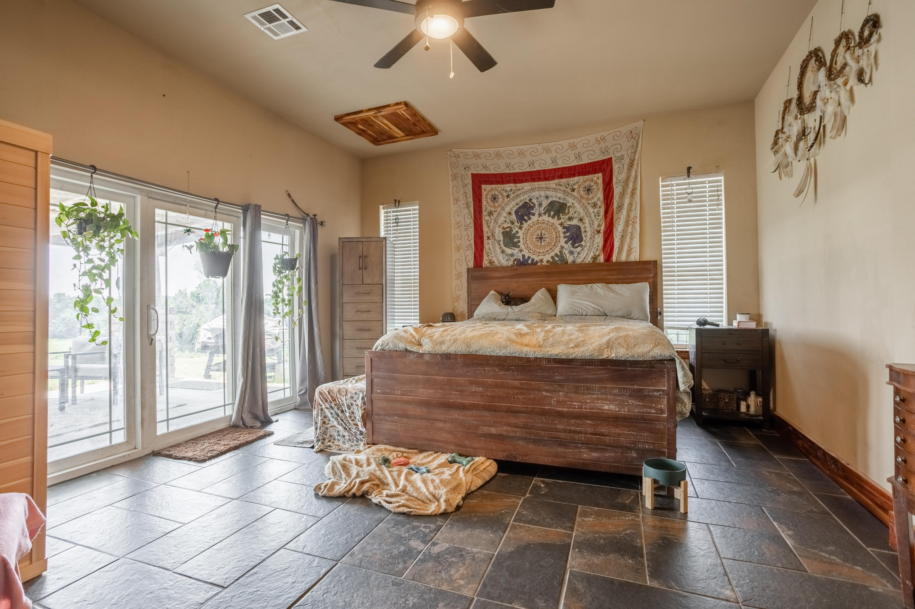 main property photo 102