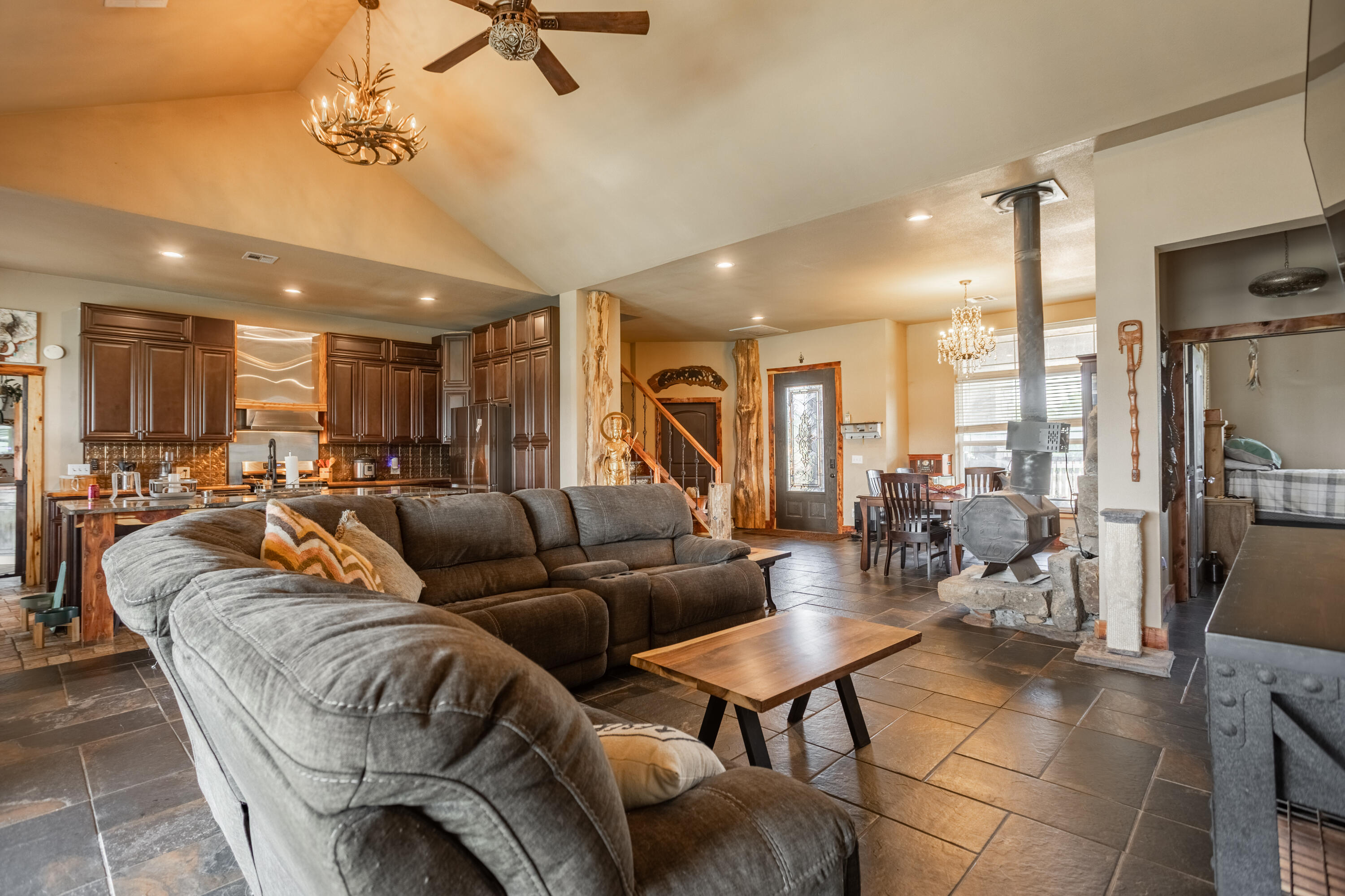 main property photo 107