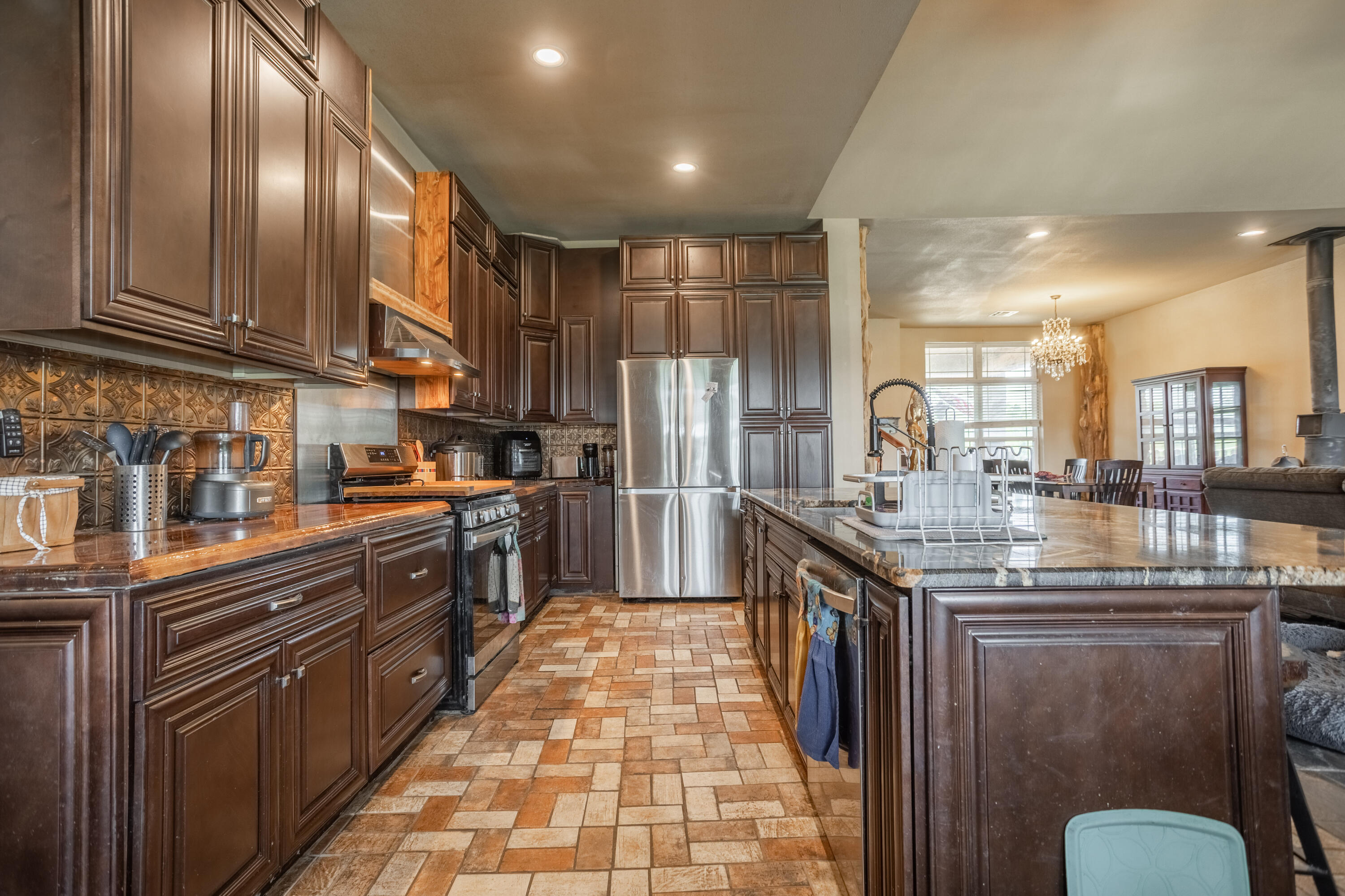 main property photo 109