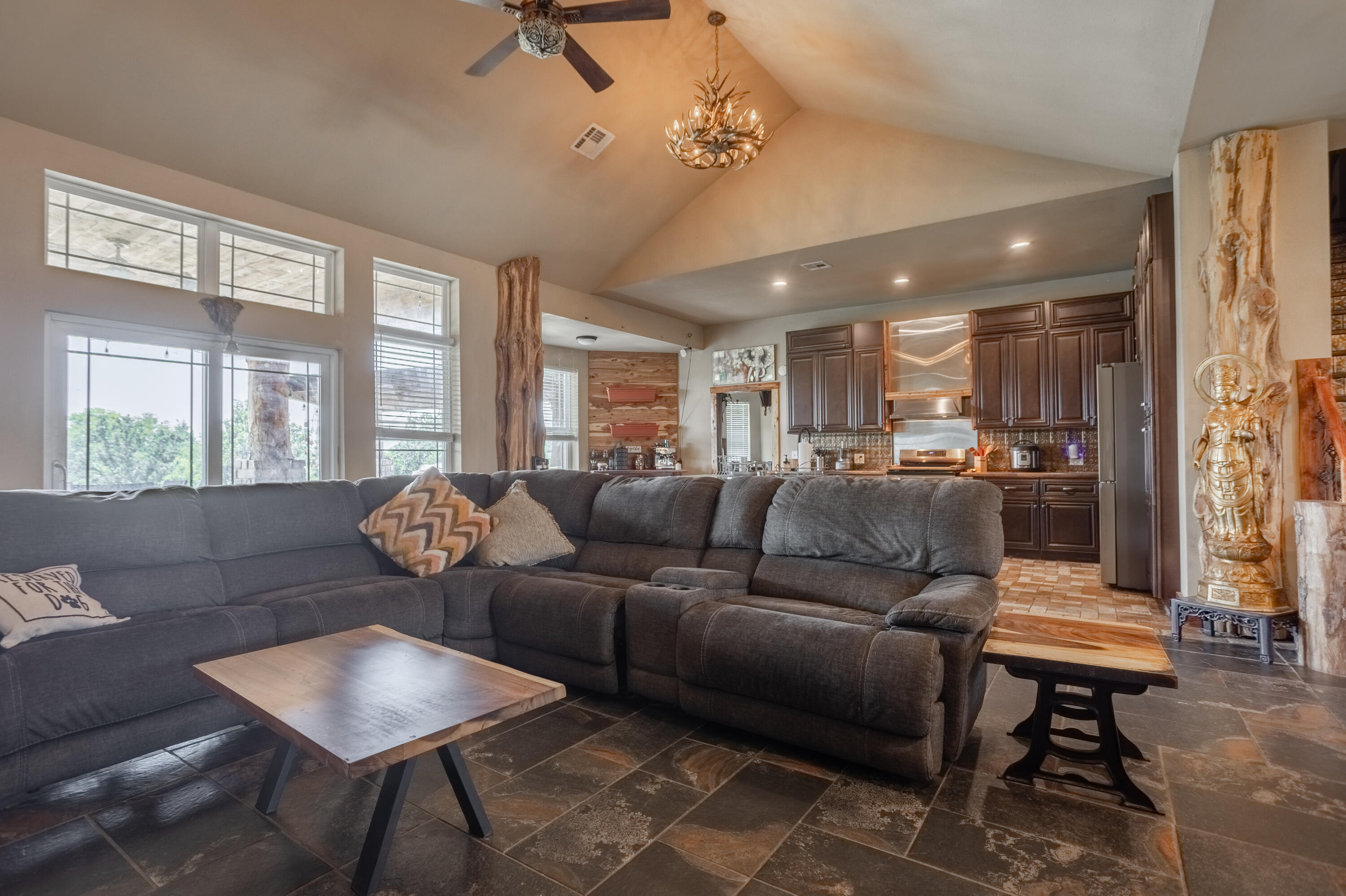 main property photo 111