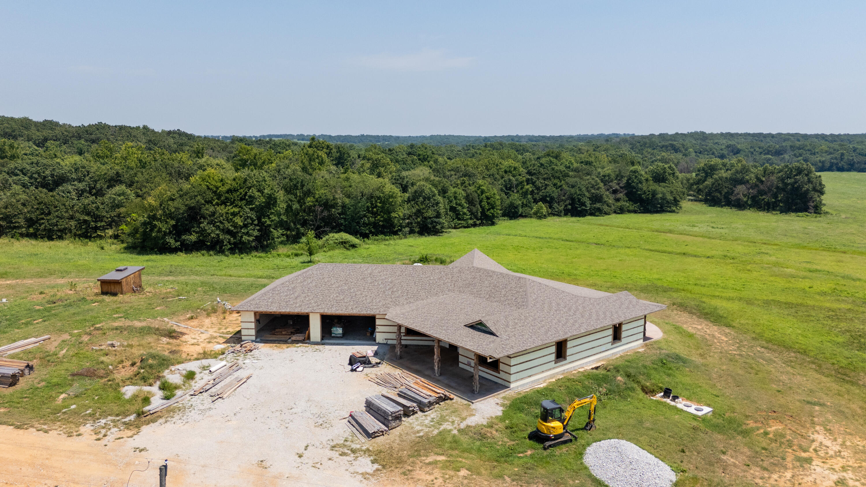 main property photo 45