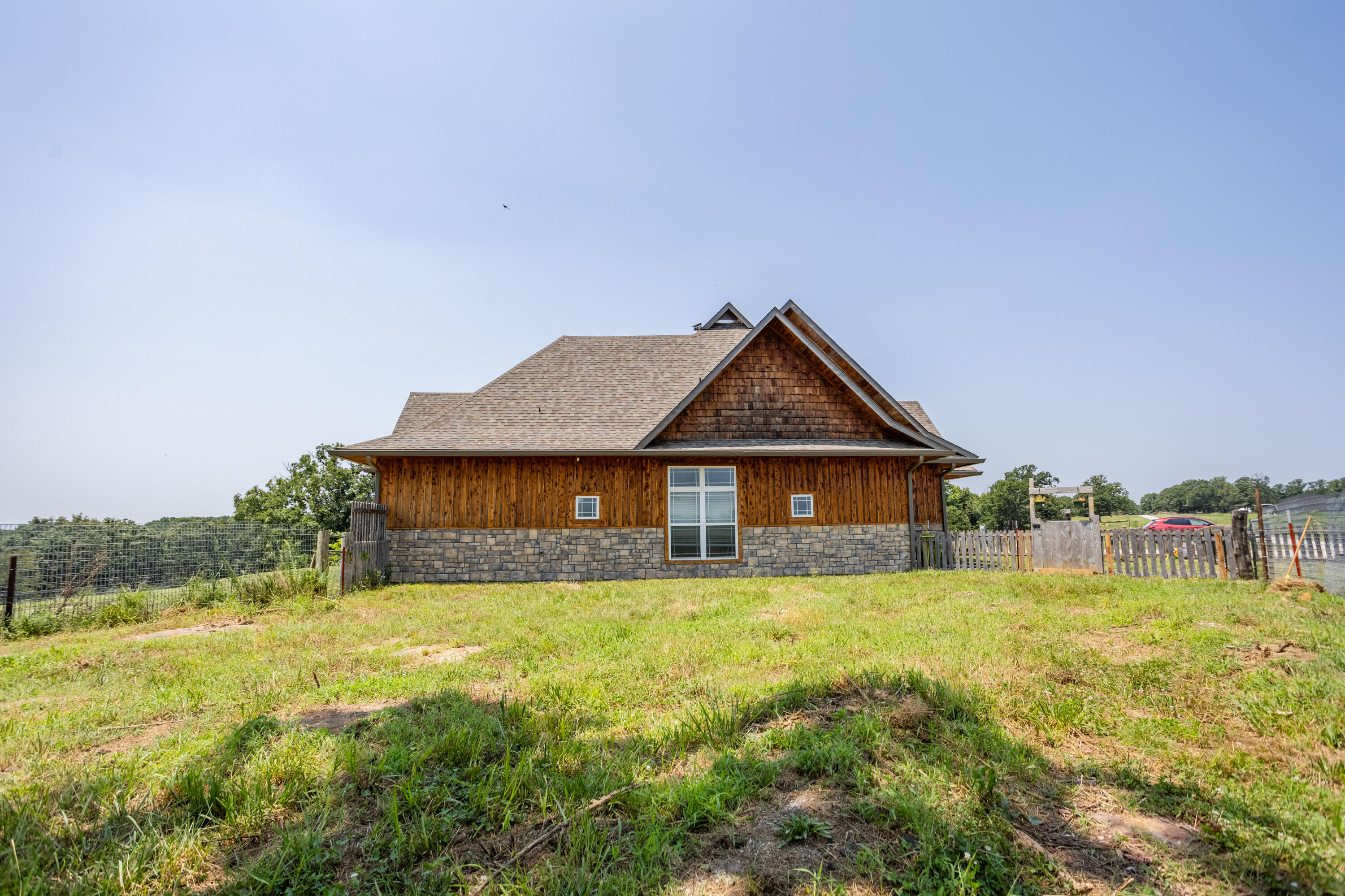 main property photo 86