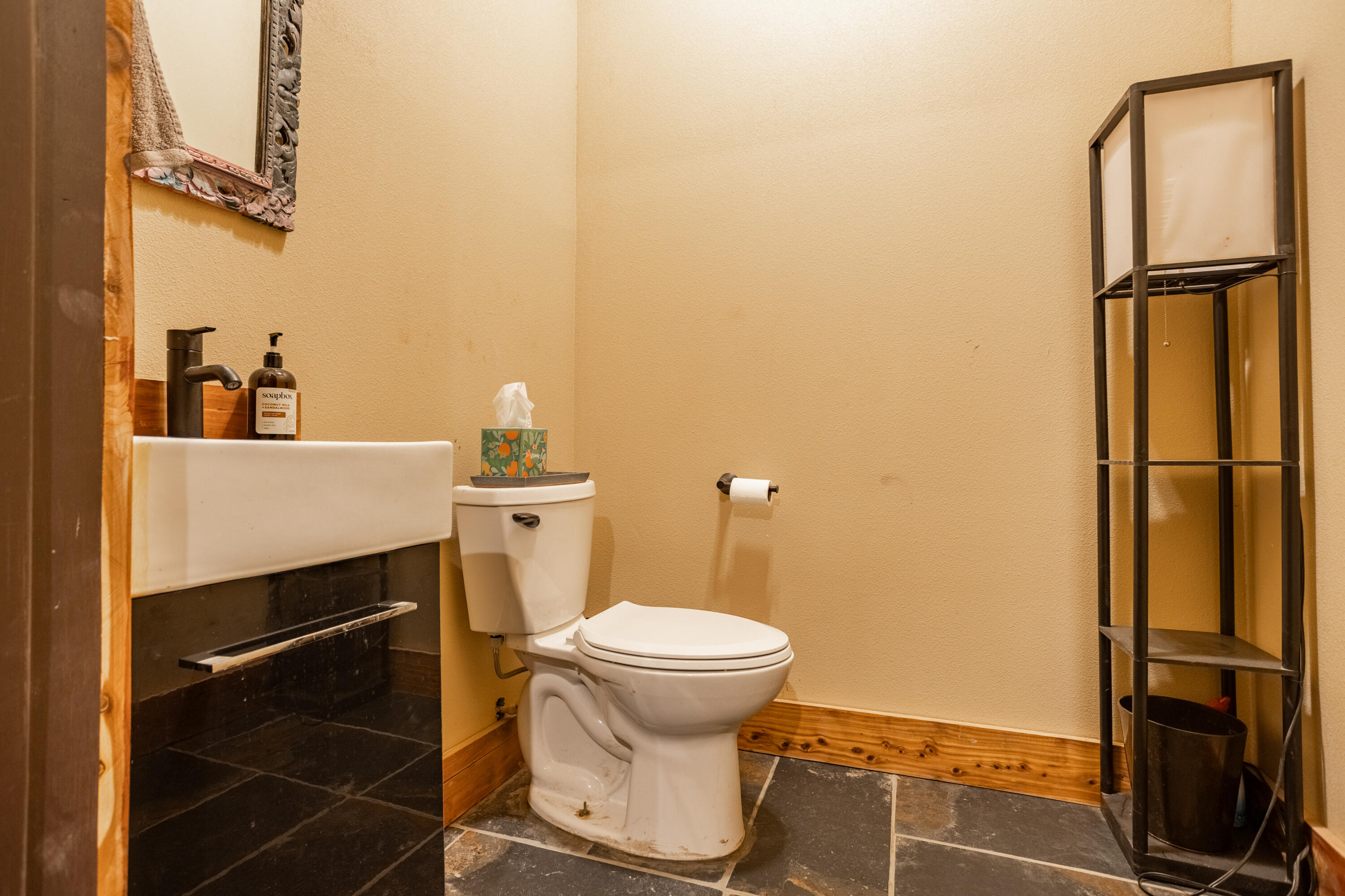 main property photo 94