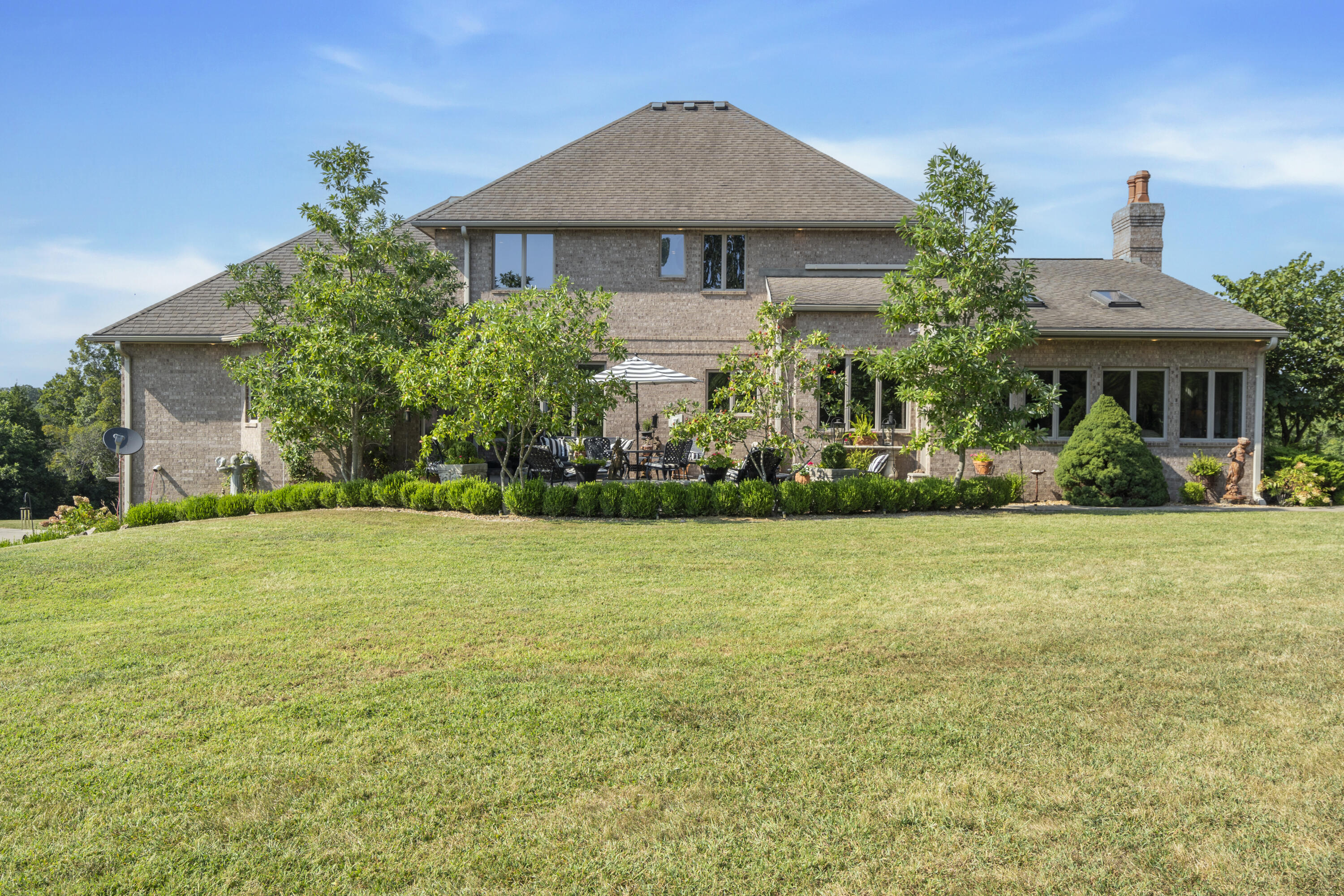 main property photo 54