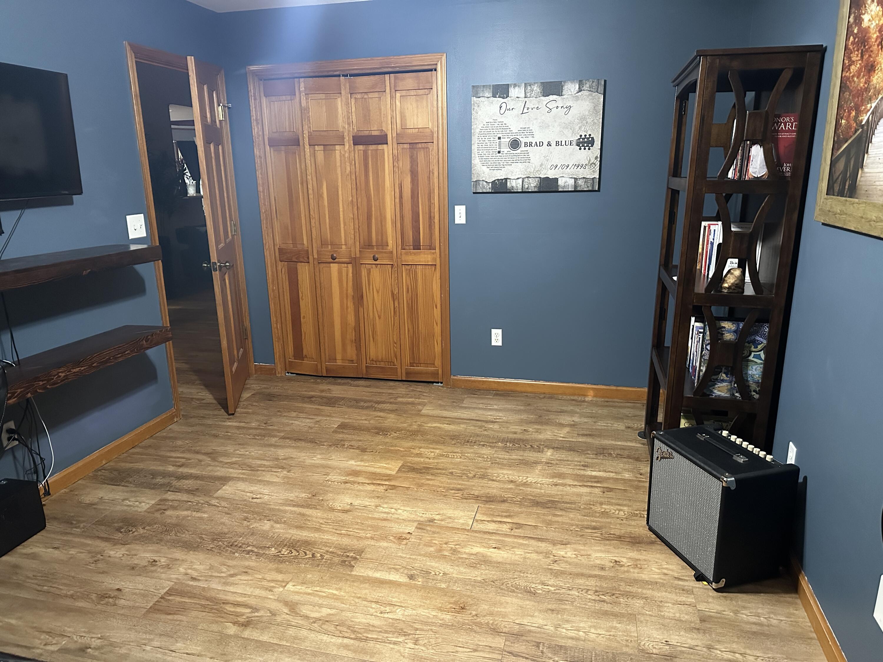 main property photo 68