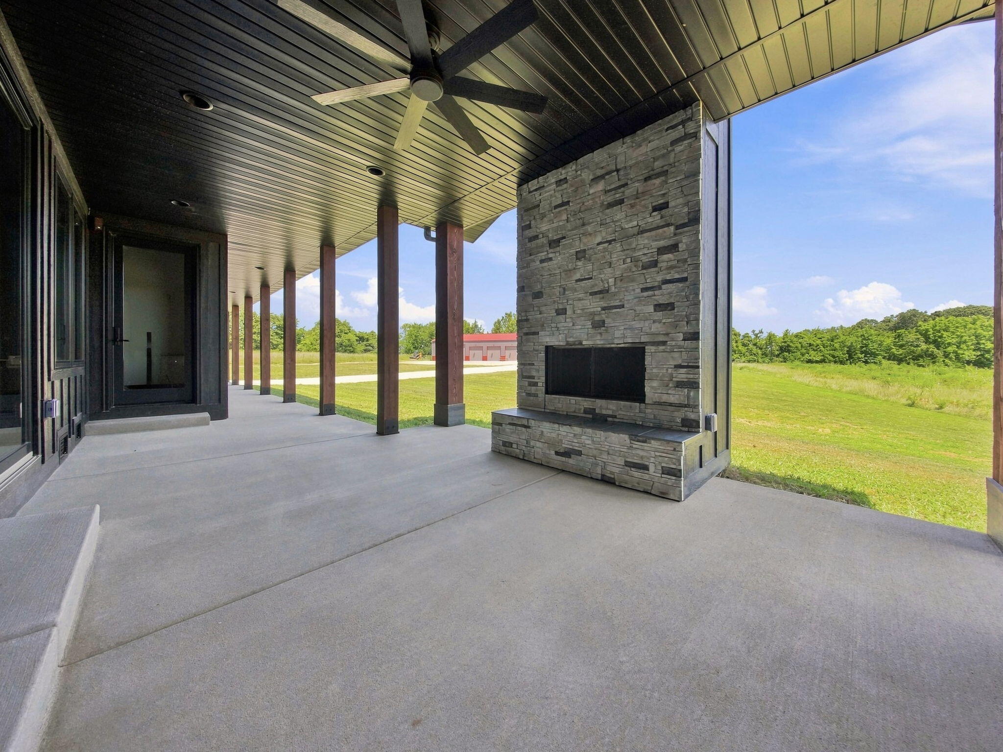 main property photo 58
