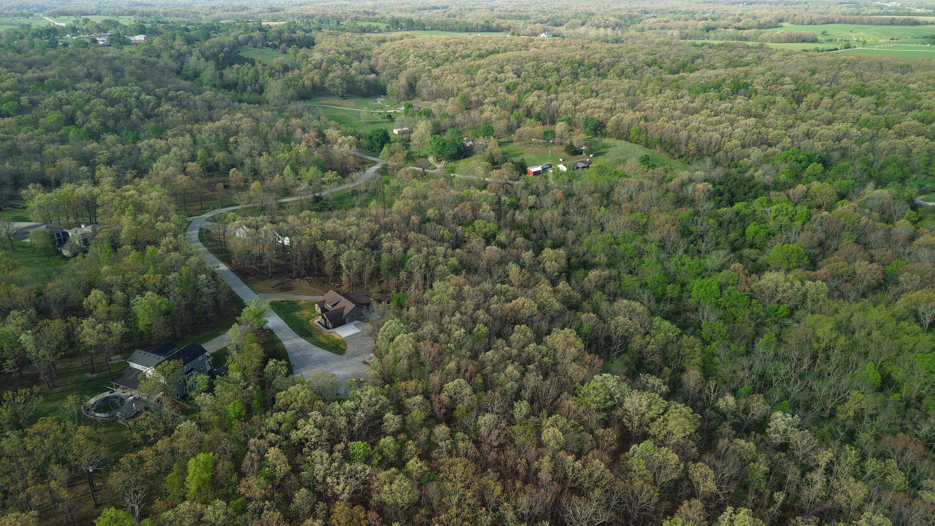 main property photo 36