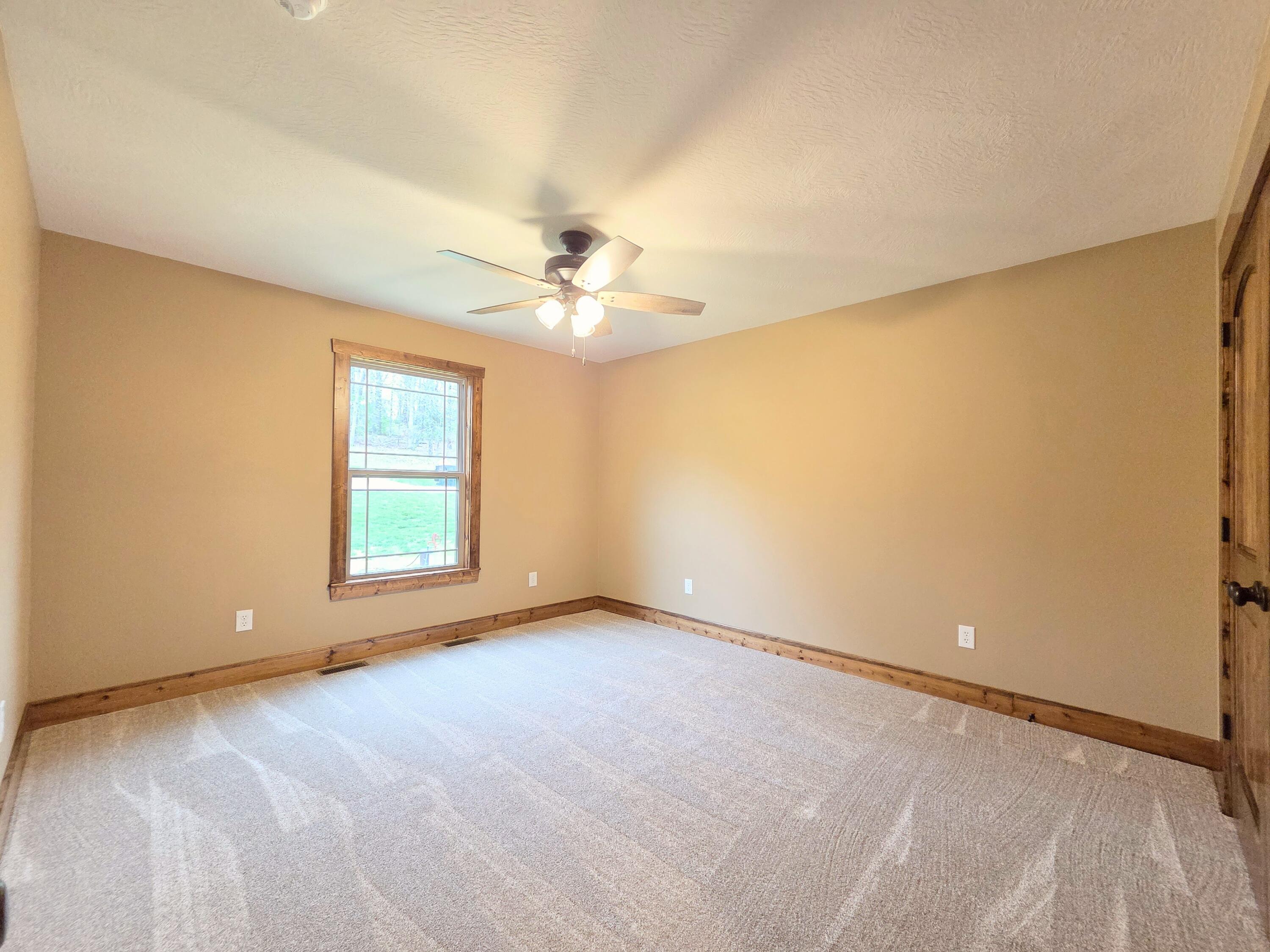 main property photo 89