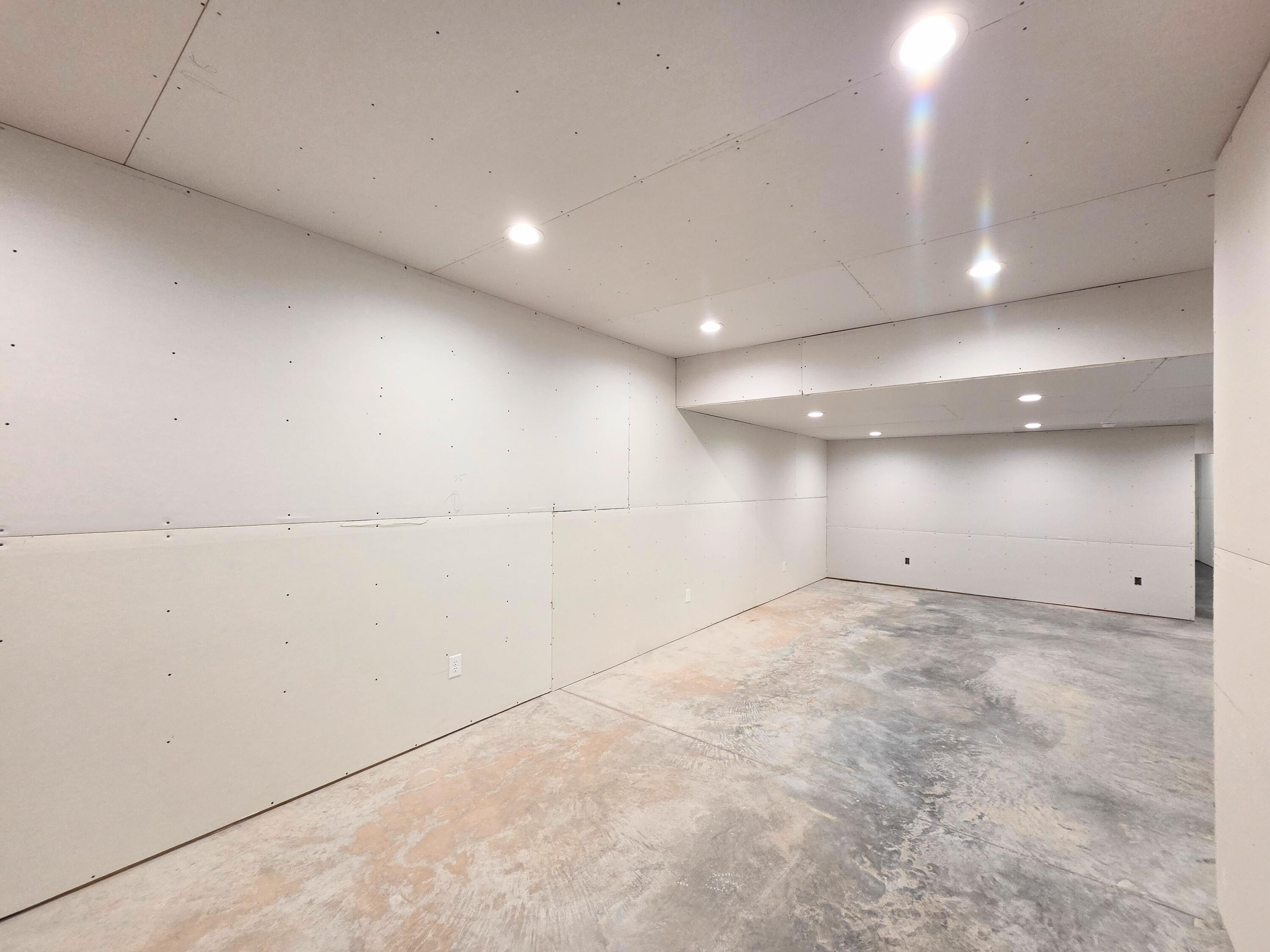 main property photo 93
