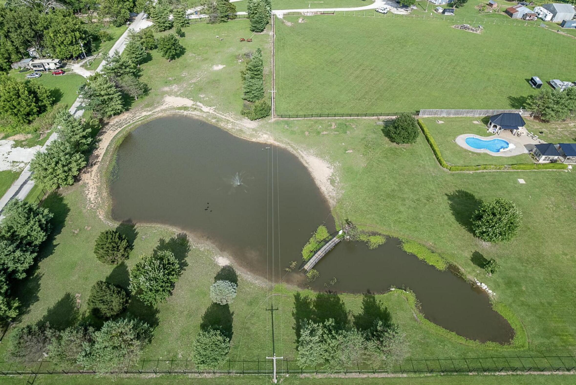 main property photo 70