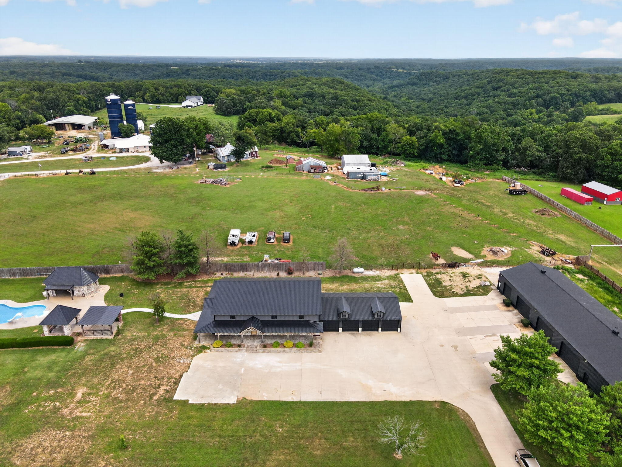 main property photo 73