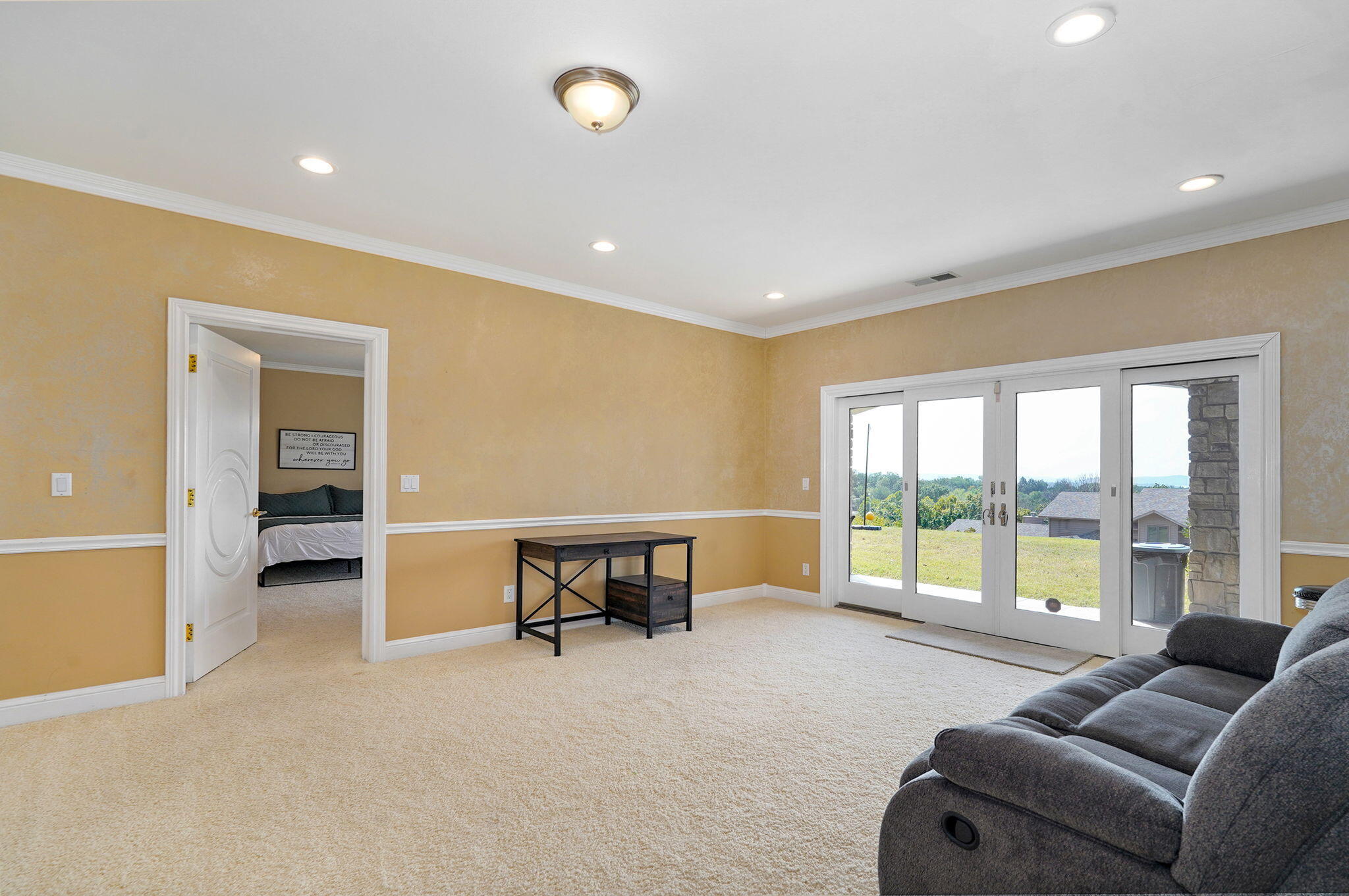 main property photo 59