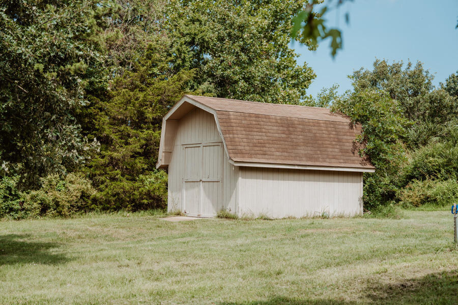 main property photo 35