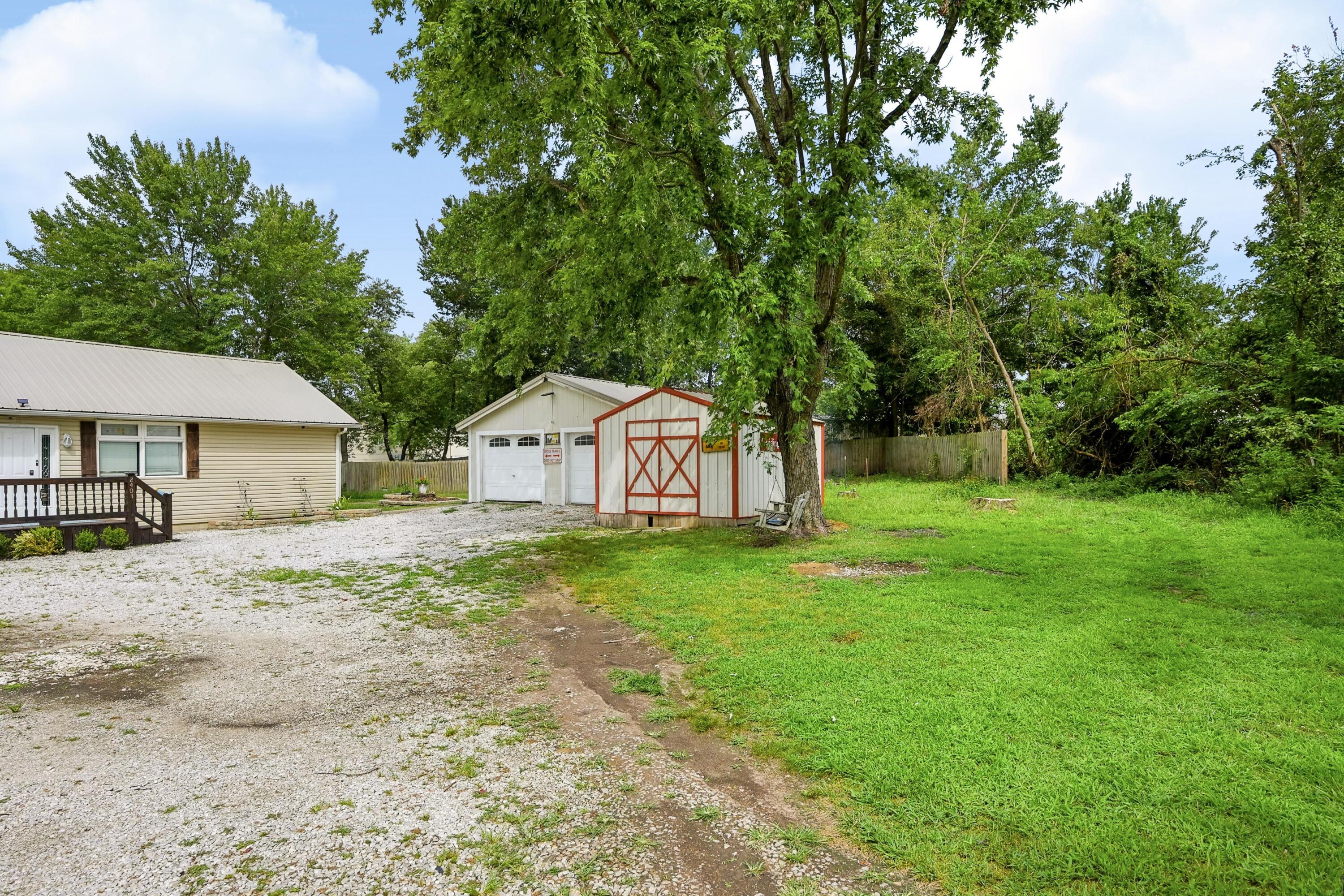 main property photo 33